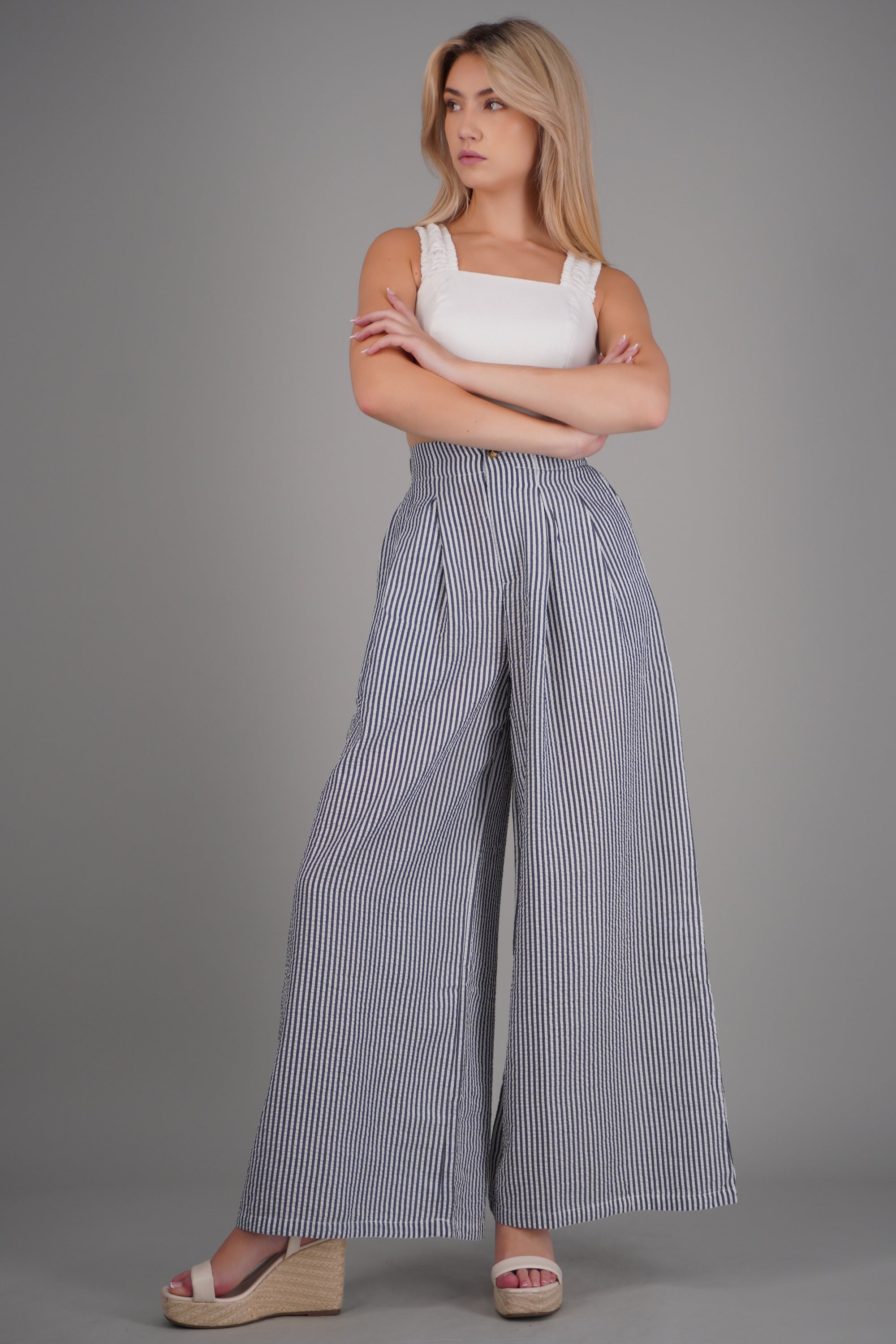 Pantalón de rayas detalle pinzas BLANCO COMBO