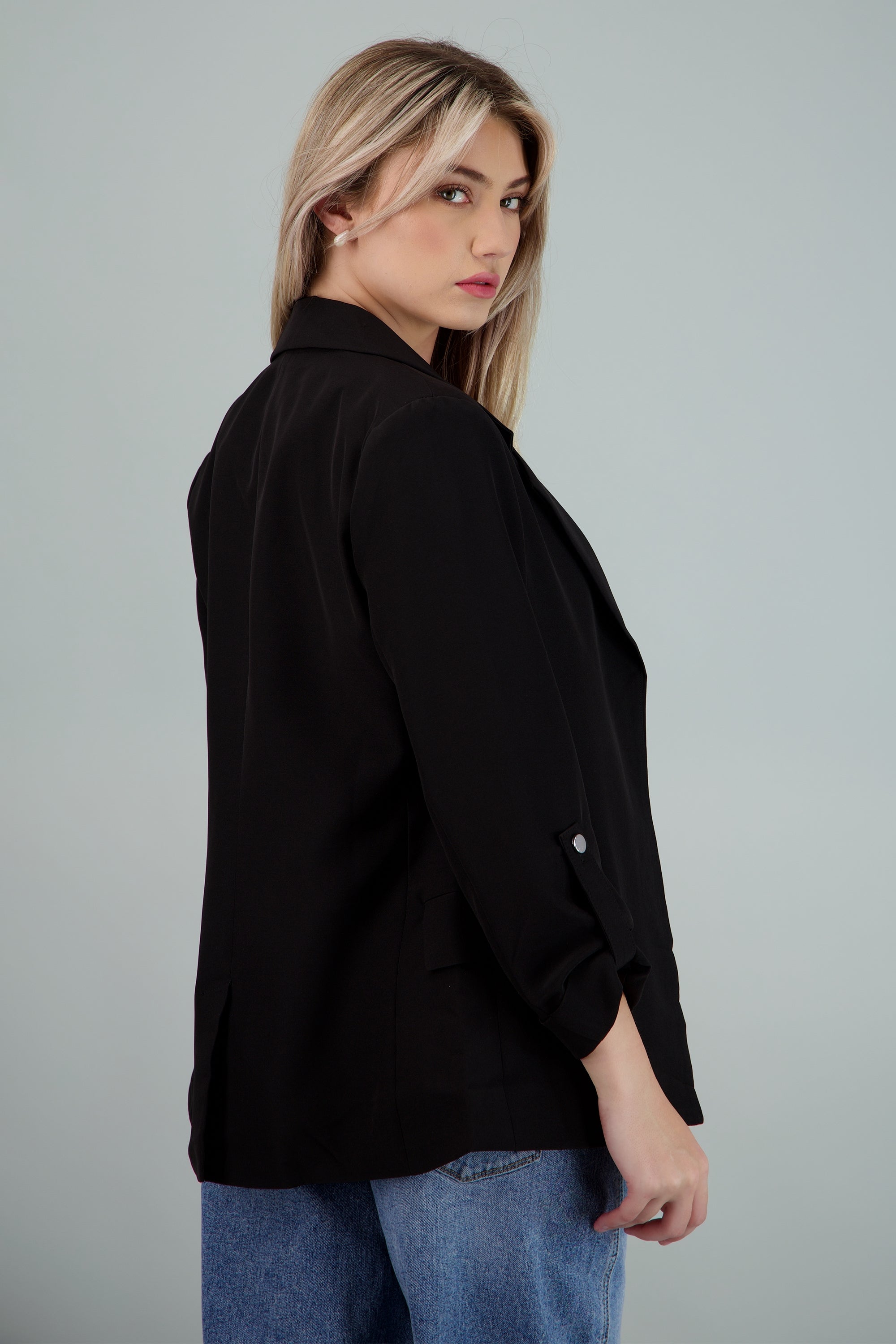 Blazer con elevador liso NEGRO