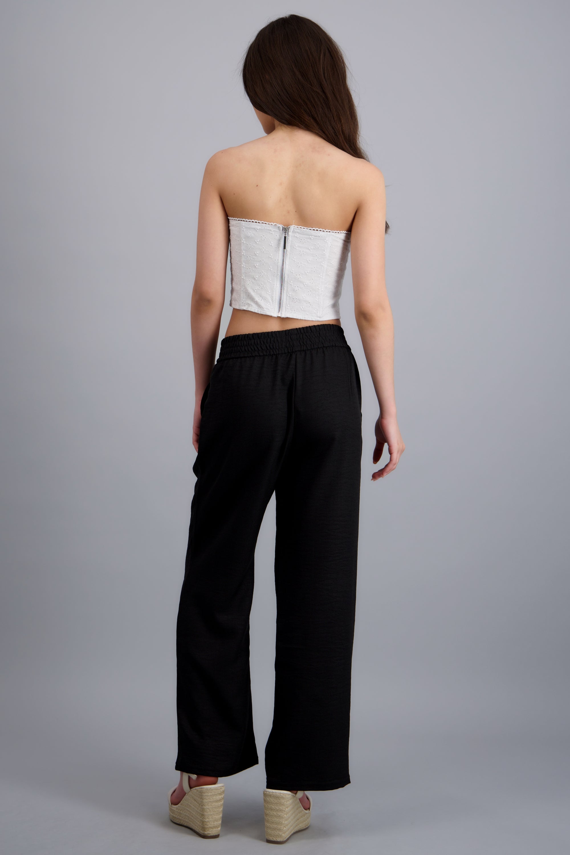 Pantalon liso textura NEGRO