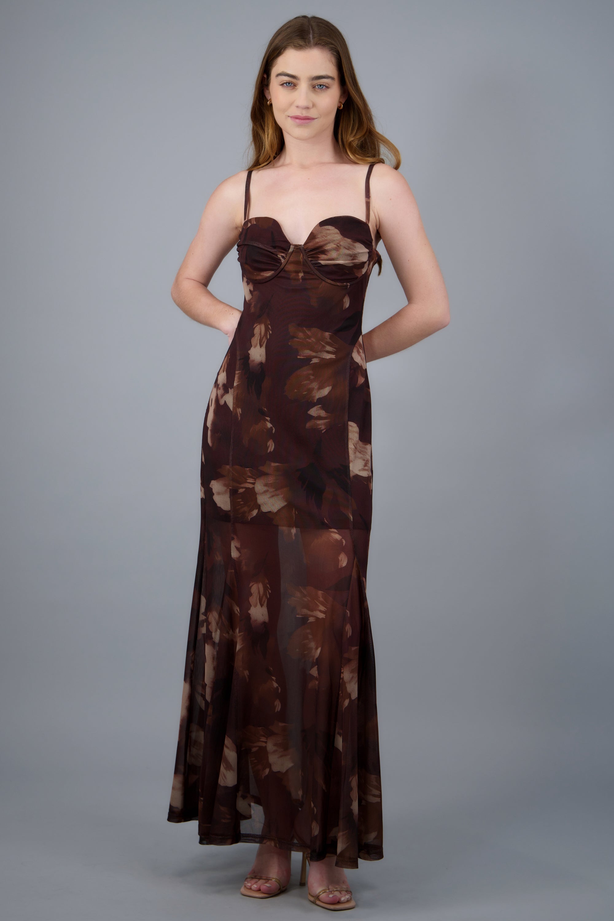Maxi vestido mesh estampado escote CAFE COMBO