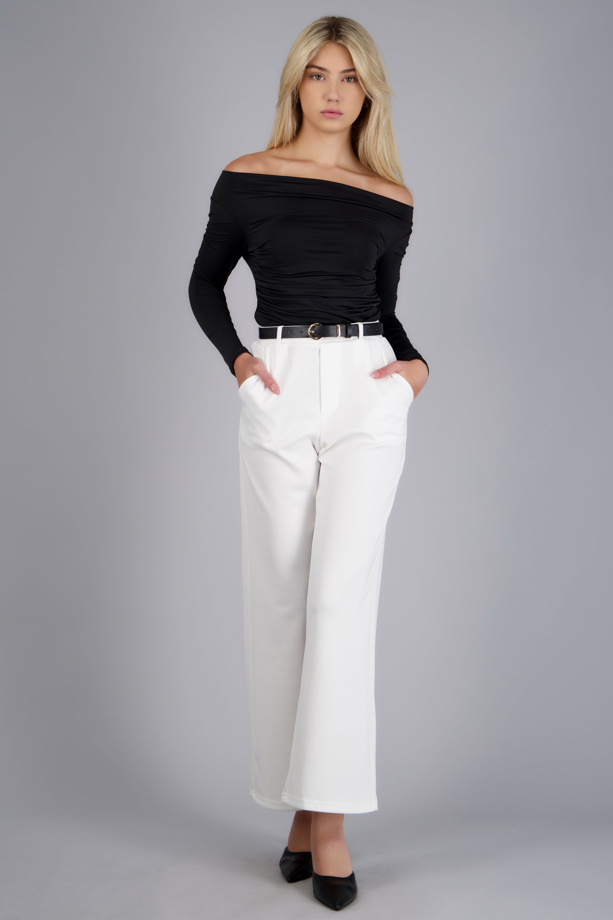 Pantalon estilo recto con cinturon BLANCO