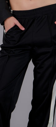 BLACK COMBO