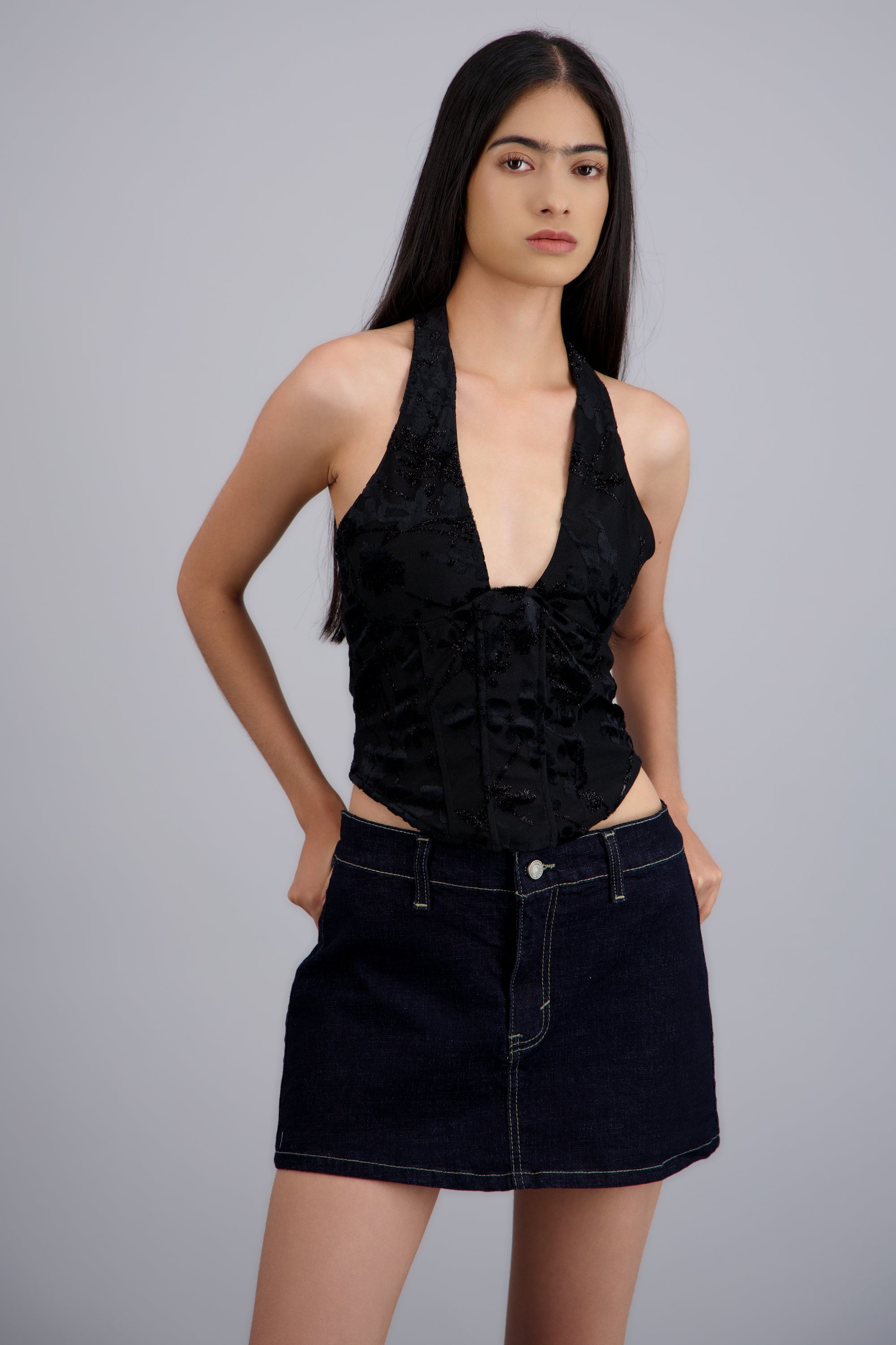 Blusa halter corset mesh flock con varillas NEGRO