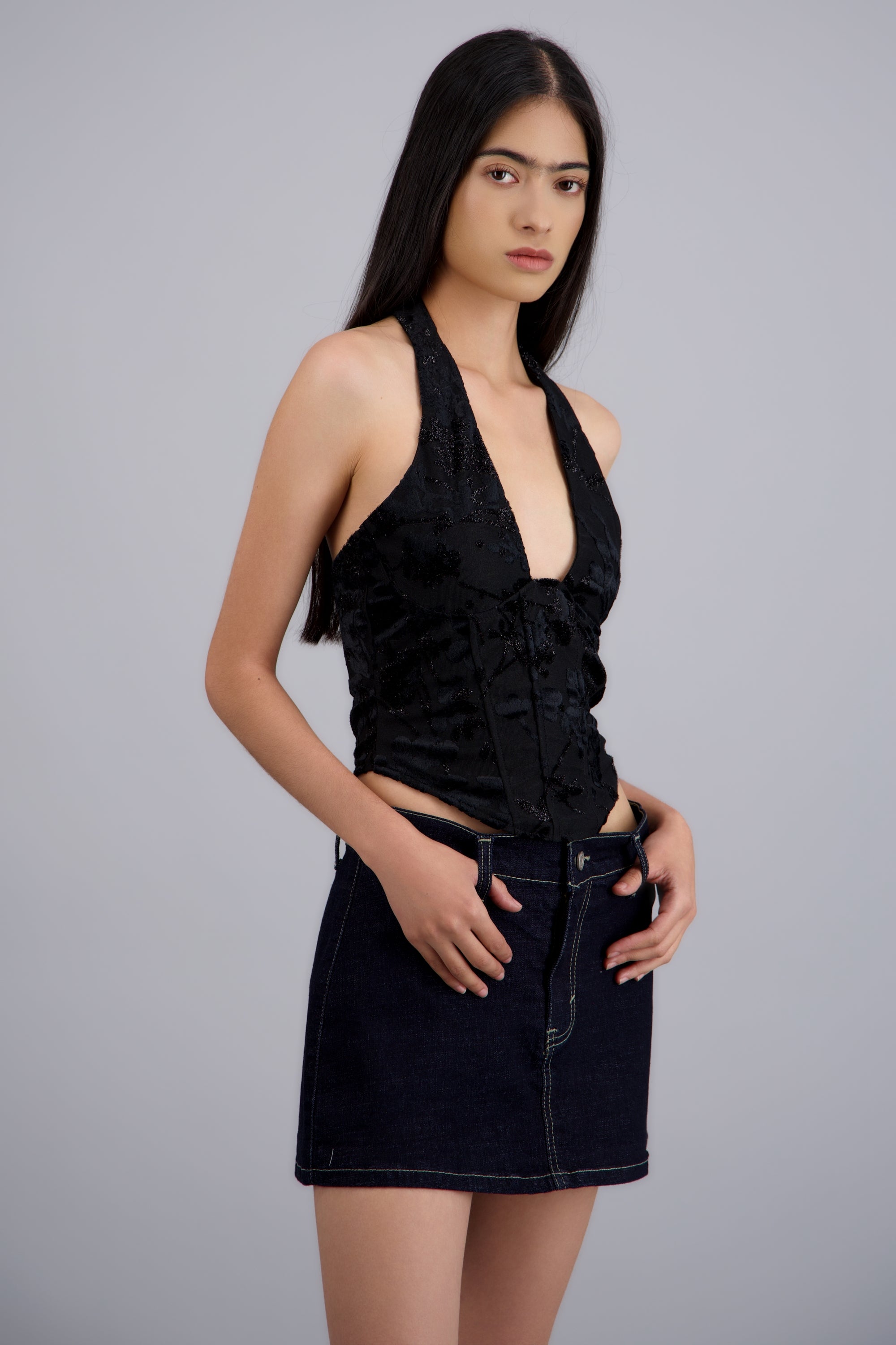 Blusa halter corset mesh flock con varillas NEGRO