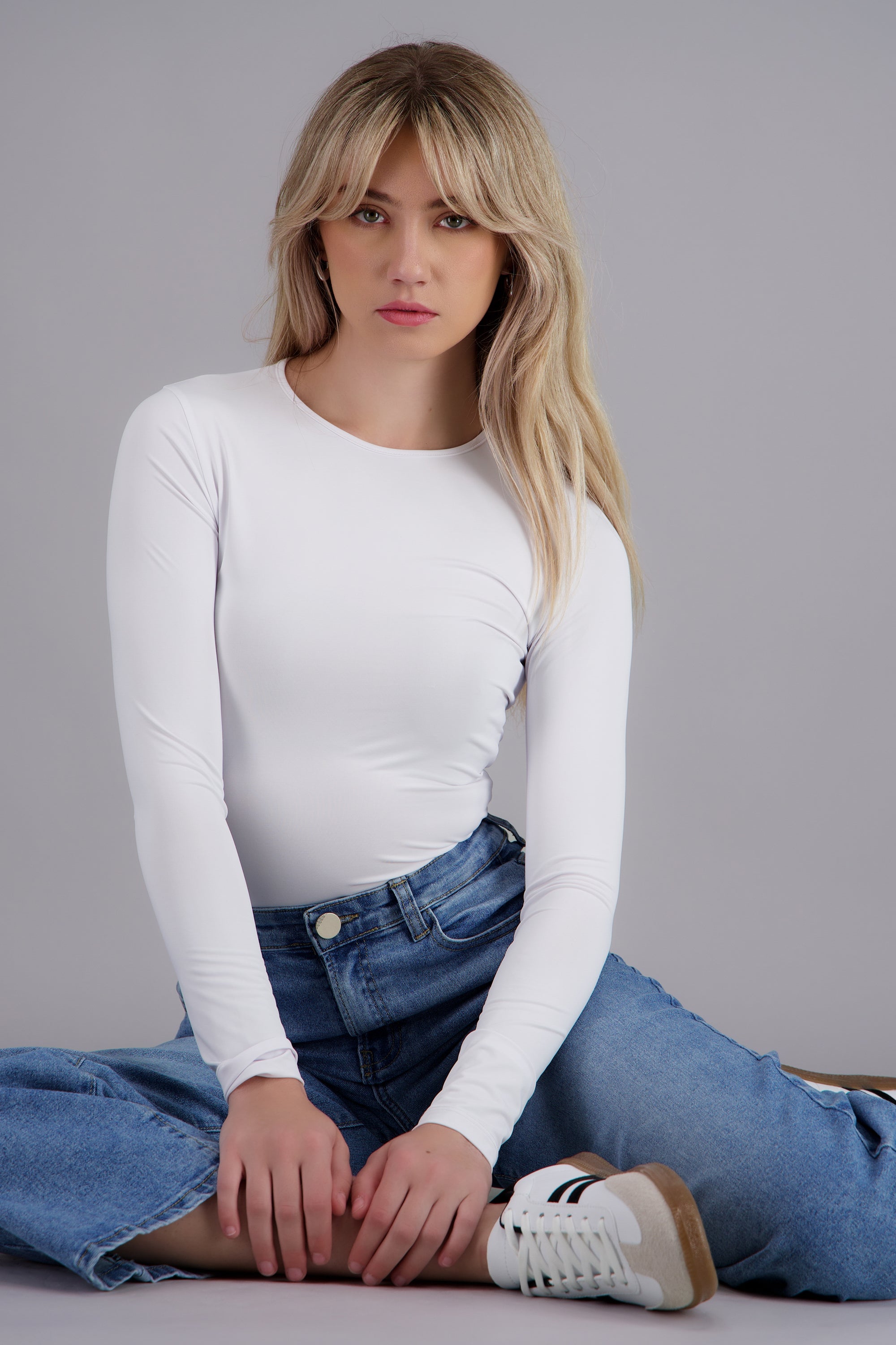 Blusa cuello redondo de manga larga BLANCO