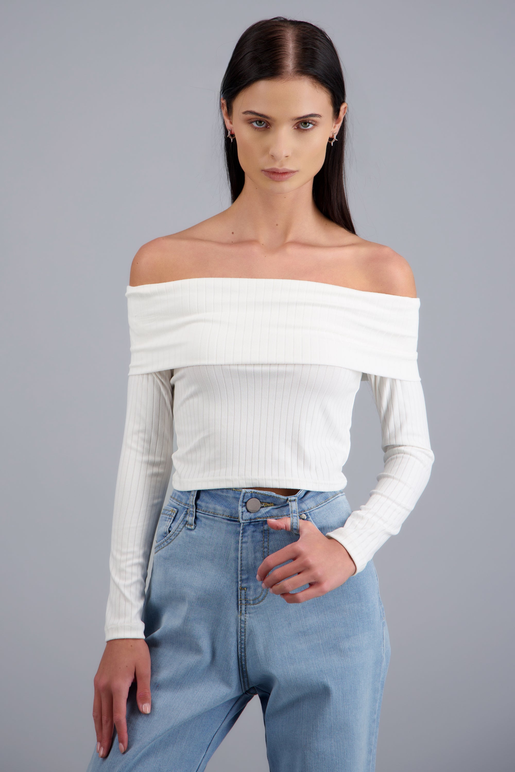 Blusa off shoulder manga larga BLANCO