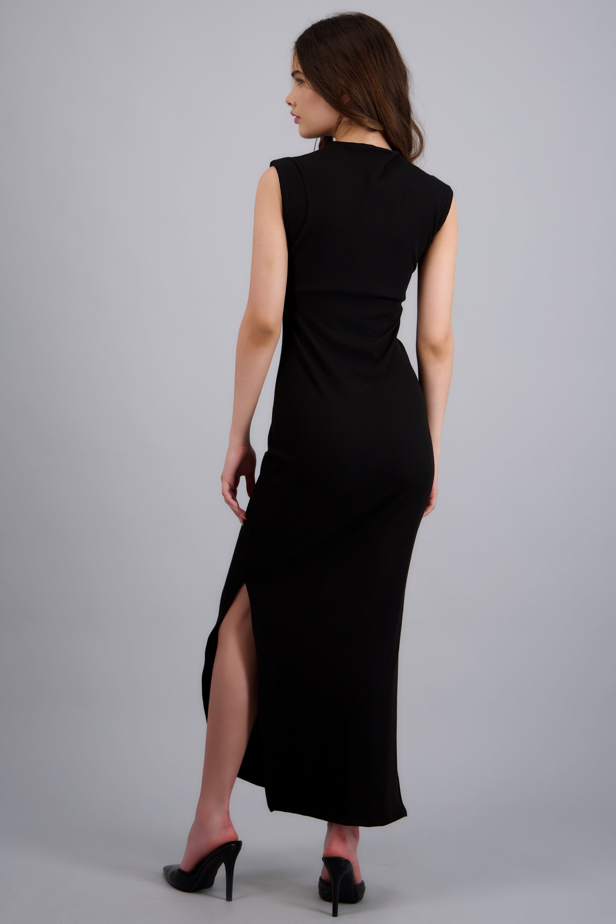 vestido maxi rib manga corta con abertura NEGRO