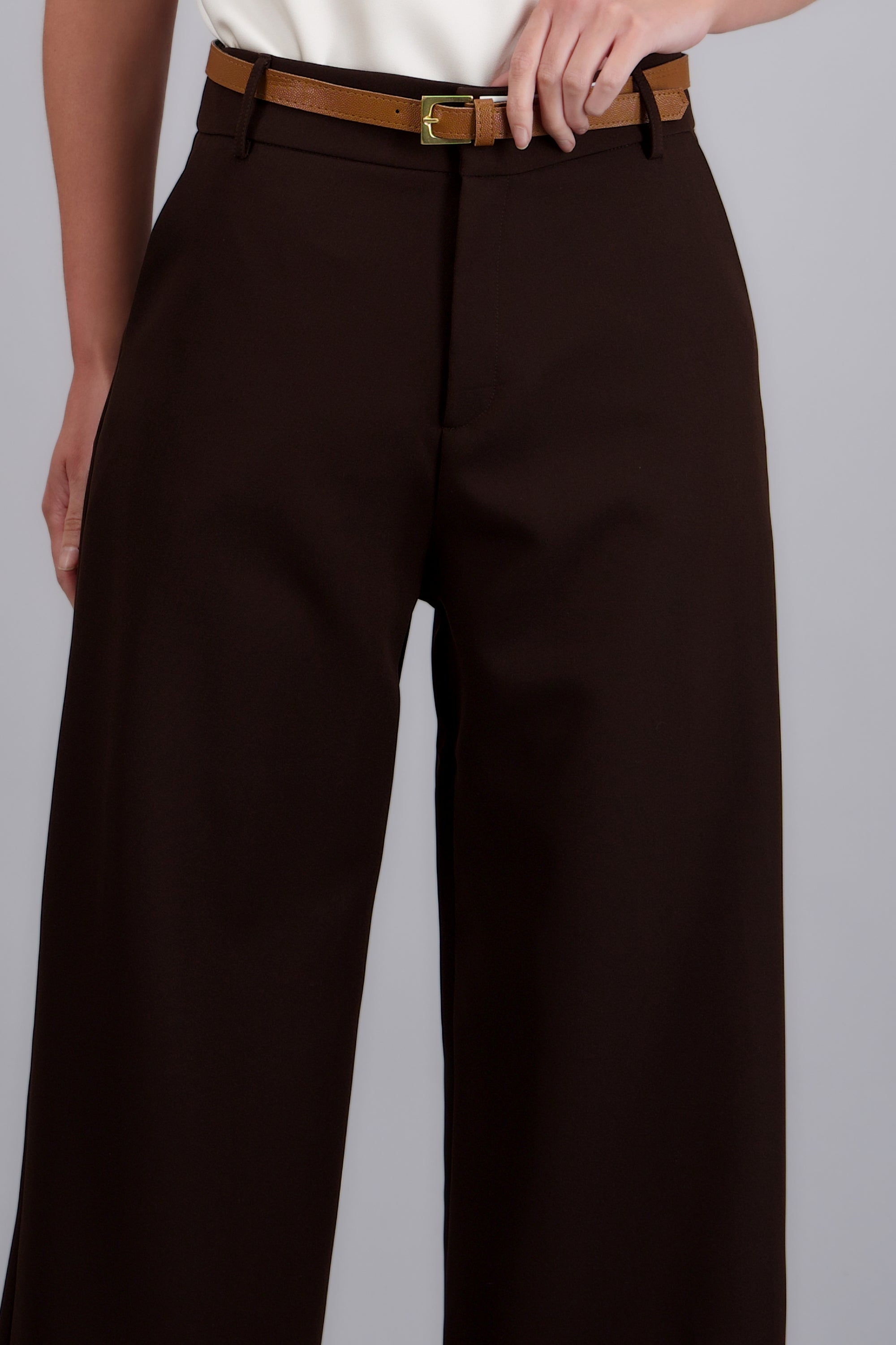 Pantalon sastreado detalle cinturon CHOCOLATE