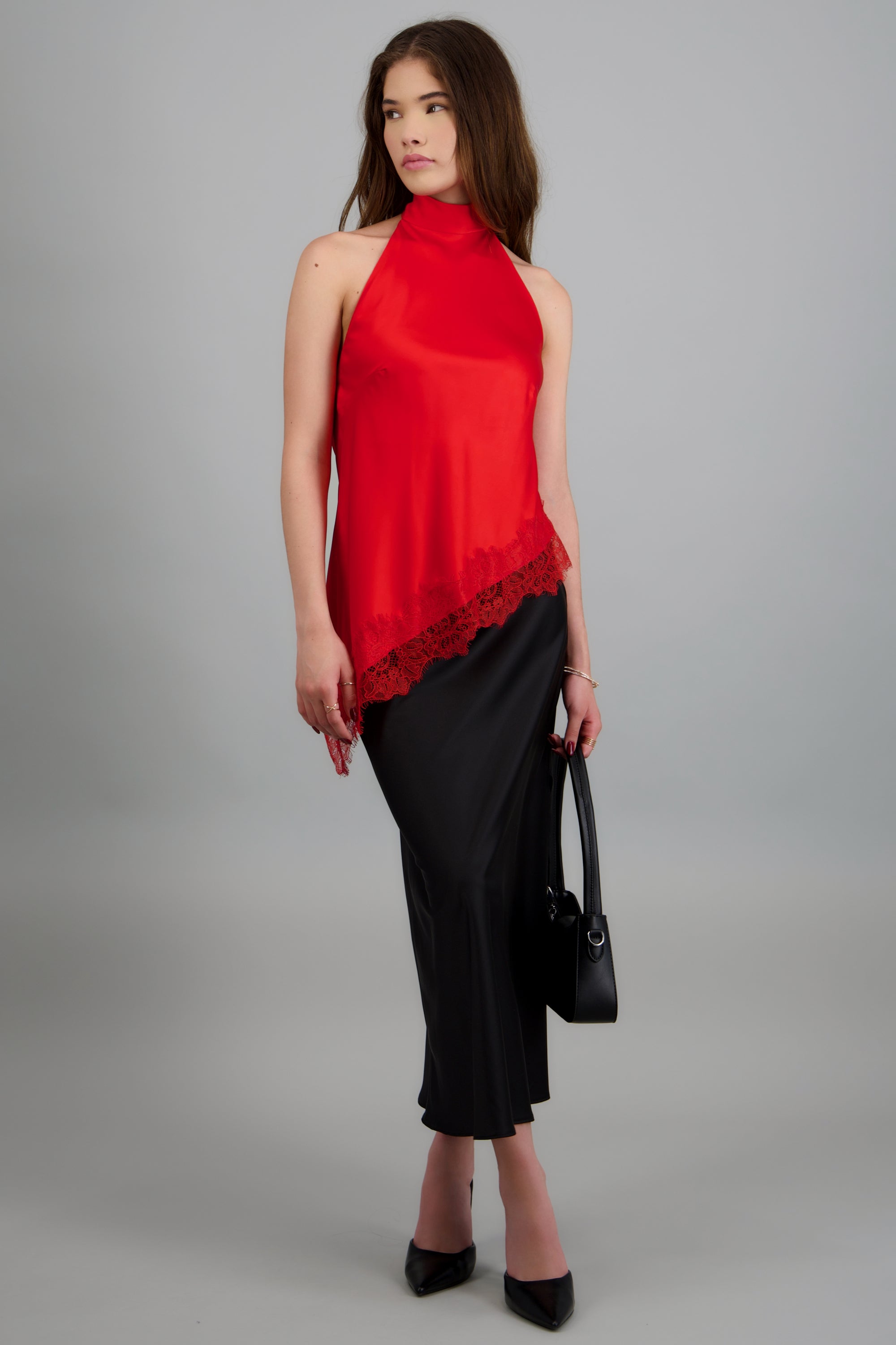 Top halter amarre satinado detalle encaje ROJO