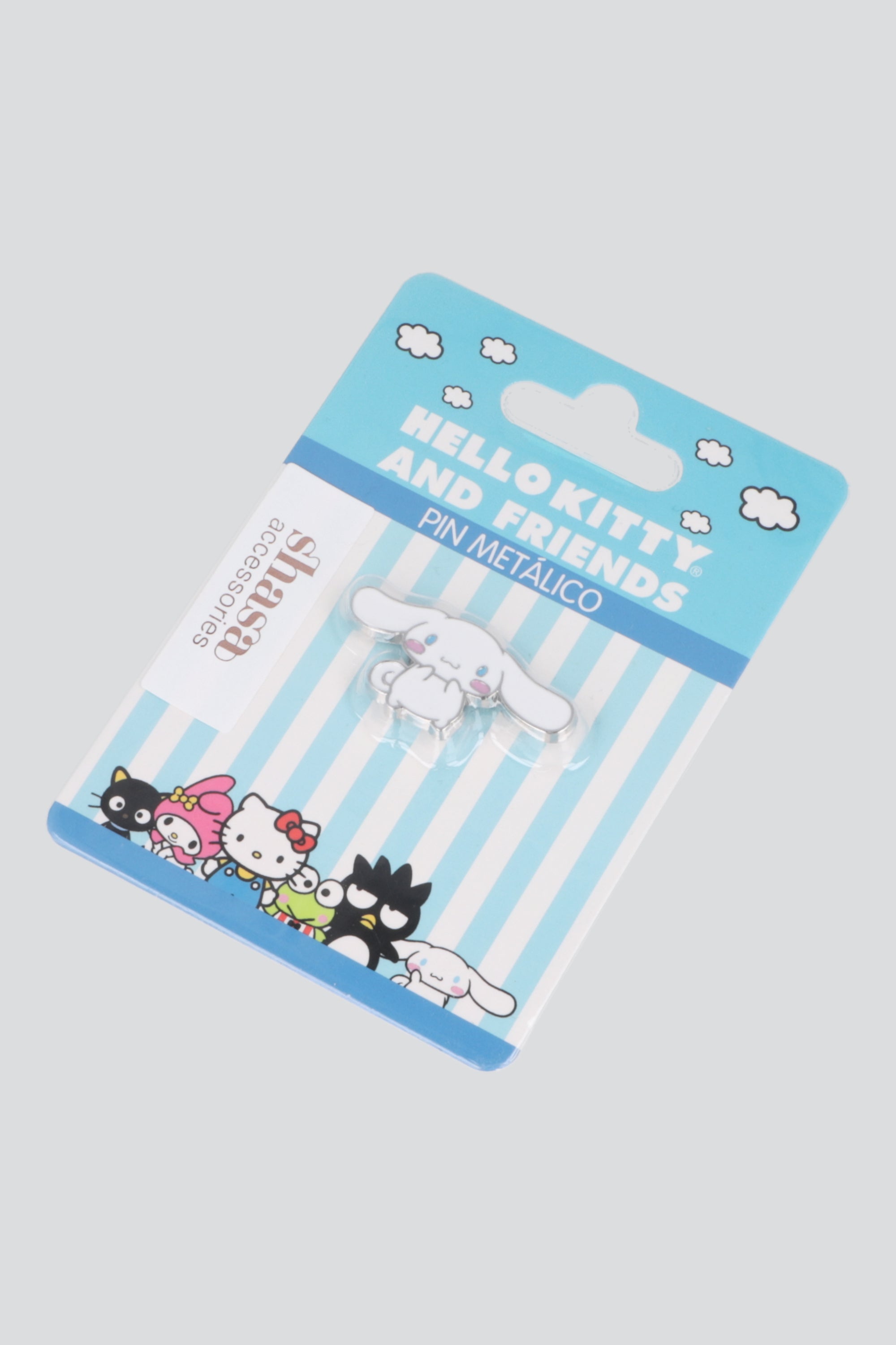 Pin metalico Cinnamoroll BLANCO