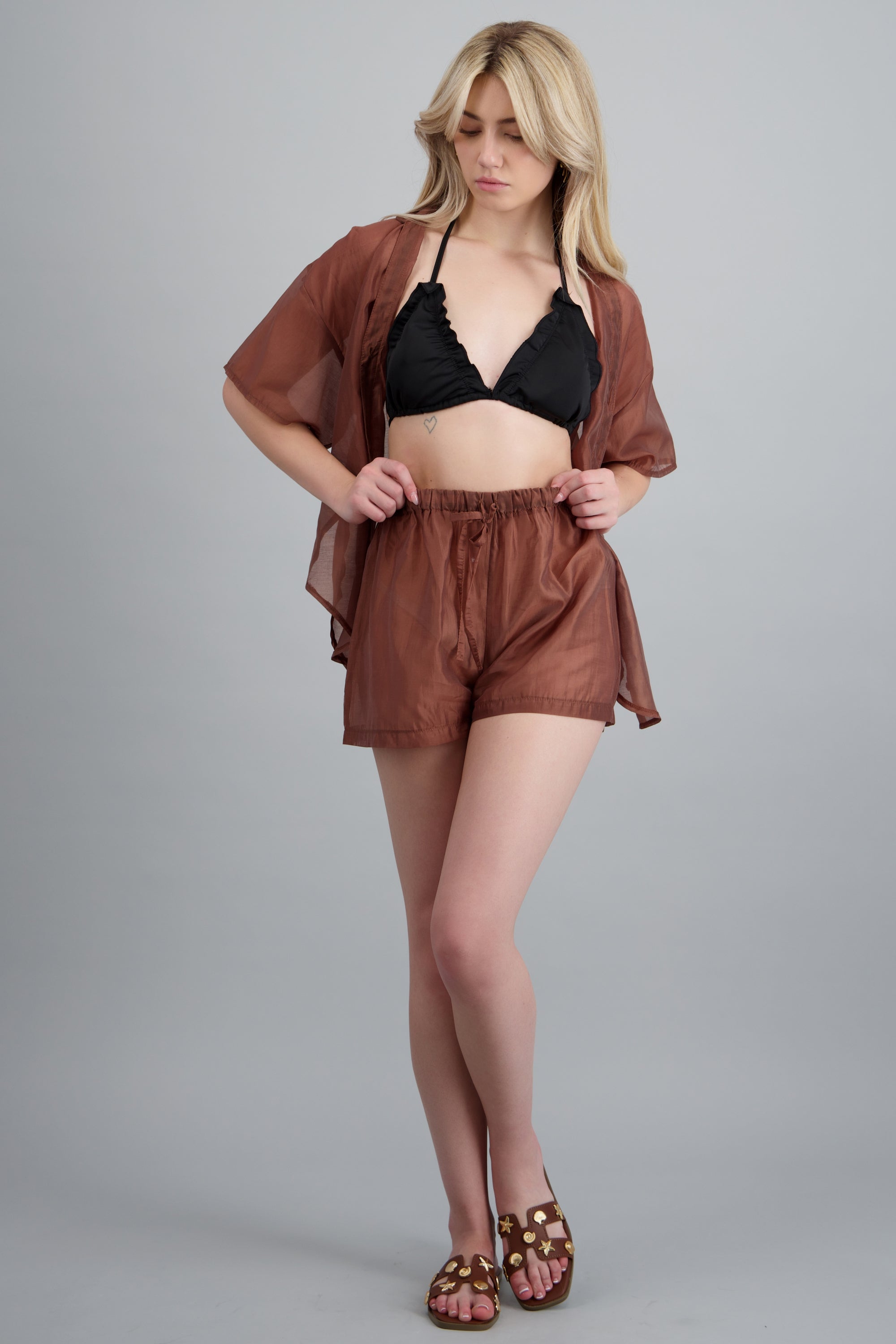 Short delgado traslucido CAFE
