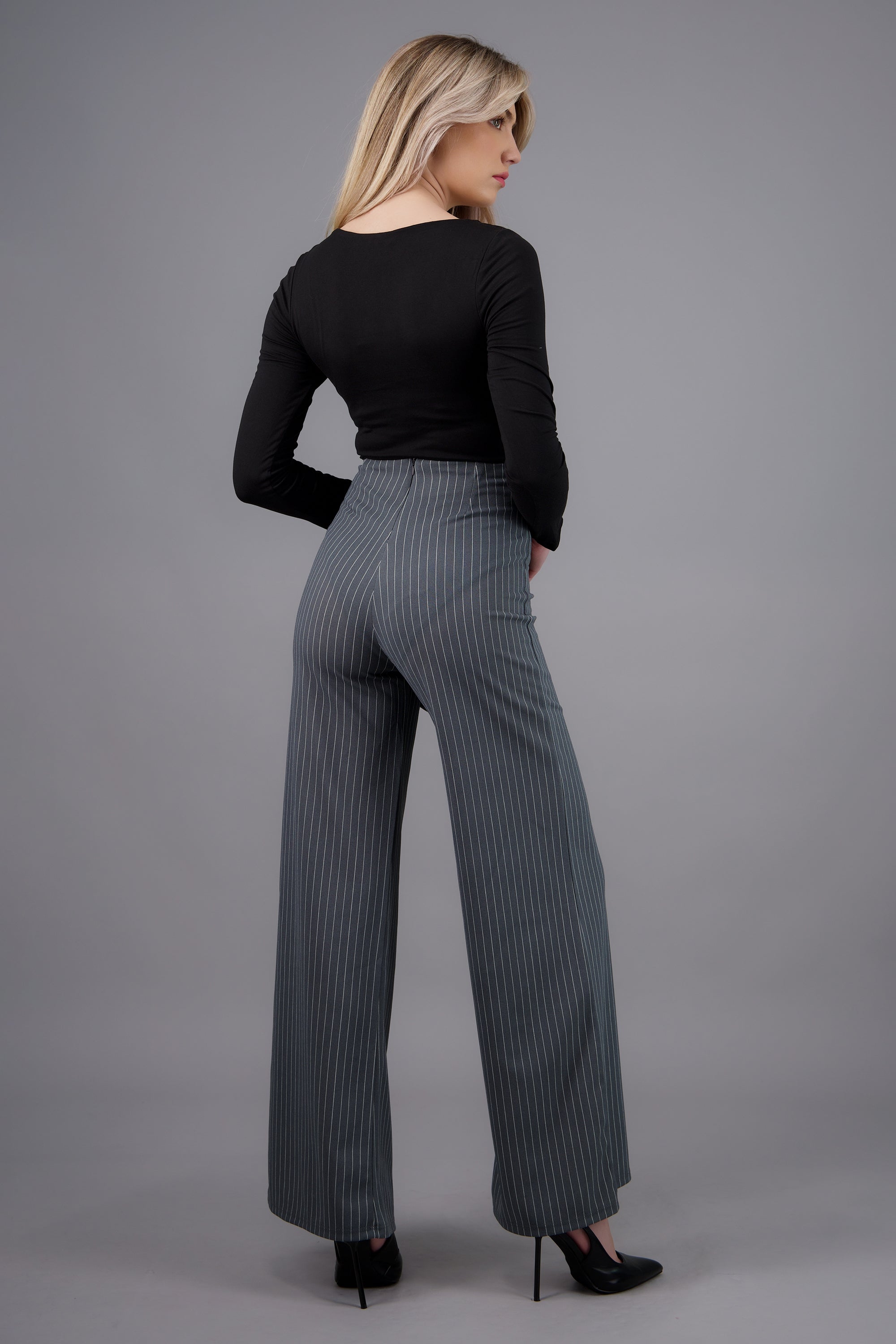 Pantalon wide leg detalle rayas GRIS COMBO