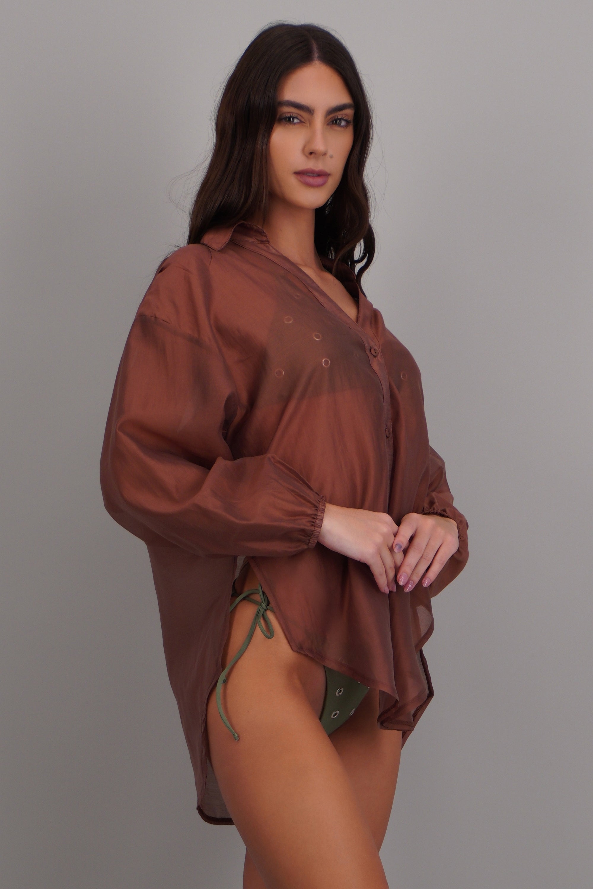 Camisa manga larga cuello CAFE