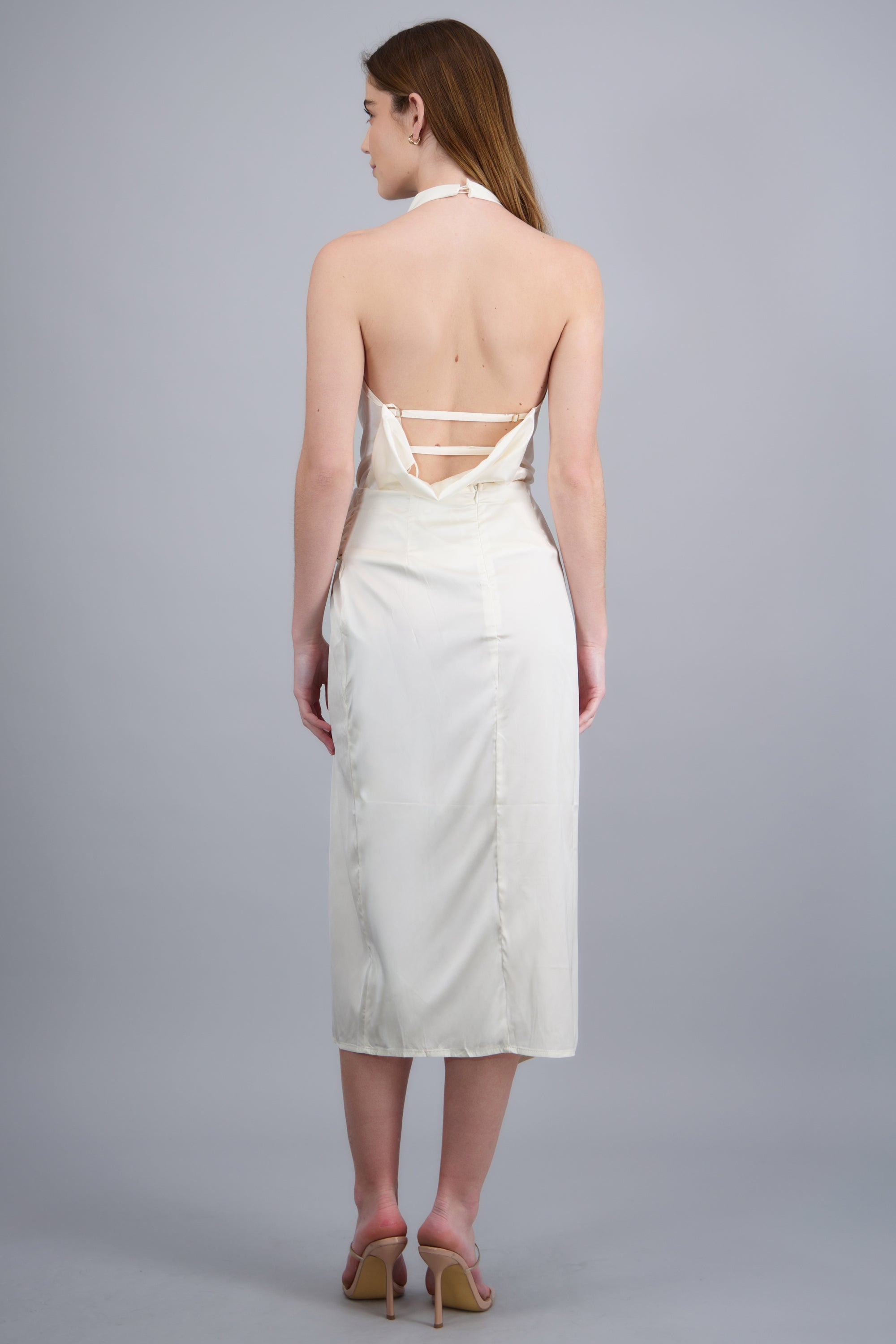 Falda midi tulipan HUESO
