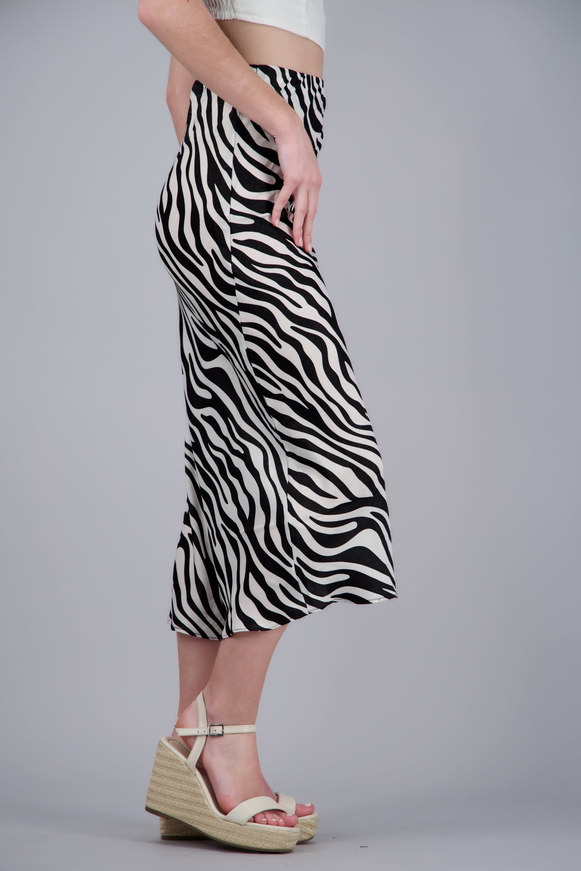 Falda midi estampada zebra NEGRO COMBO