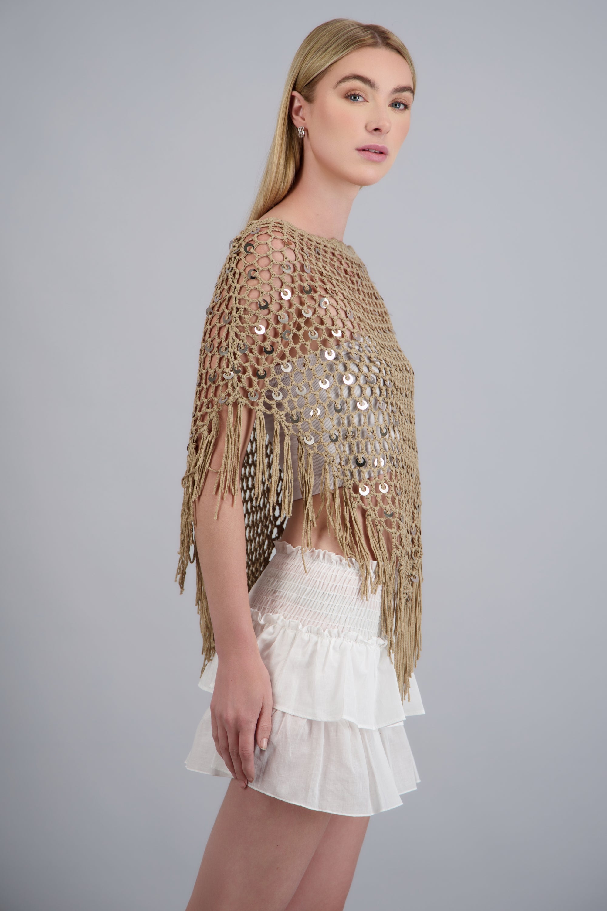PONCHO ASIMETRICO C/LENTEJUELAS TAUPE