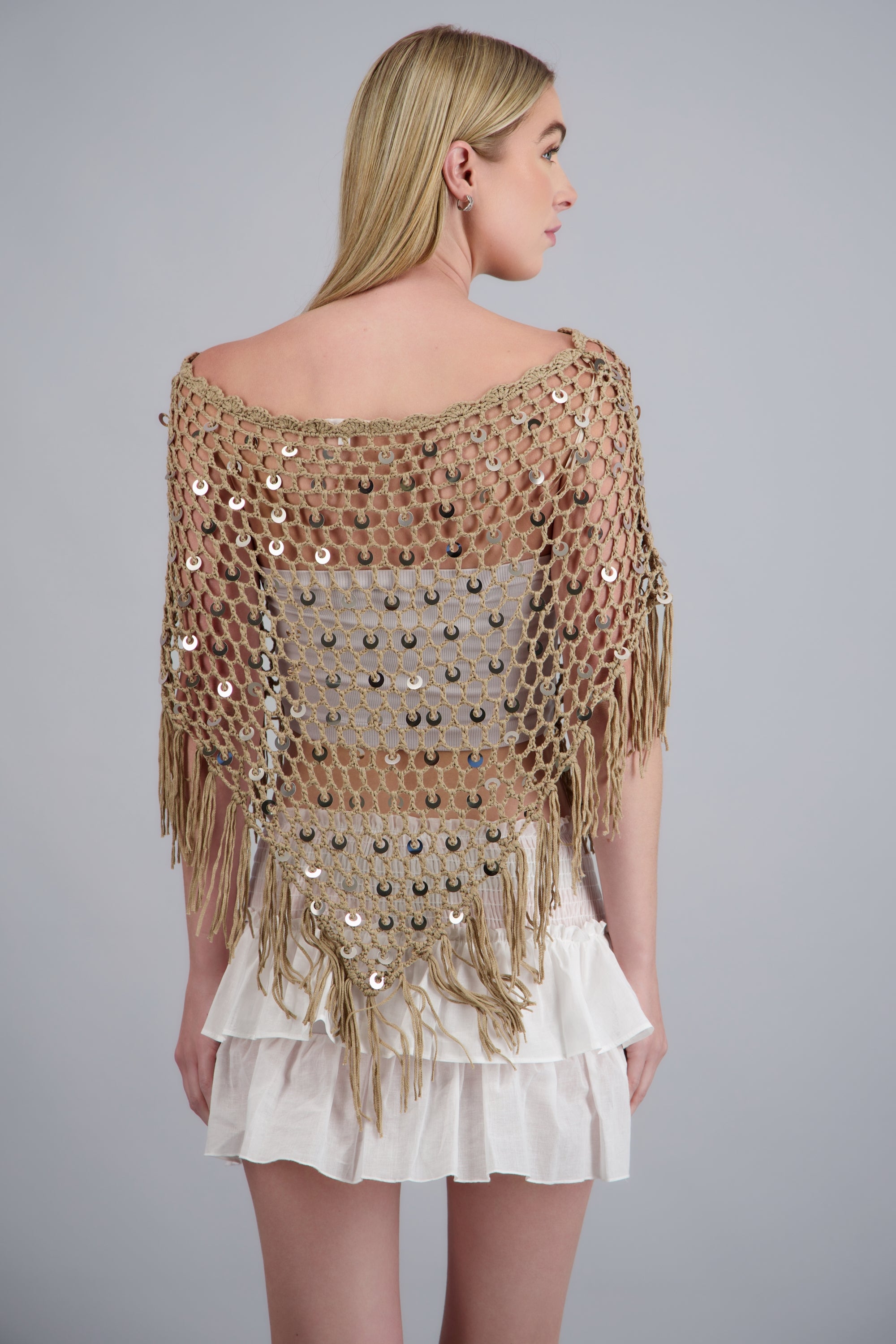 PONCHO ASIMETRICO C/LENTEJUELAS TAUPE