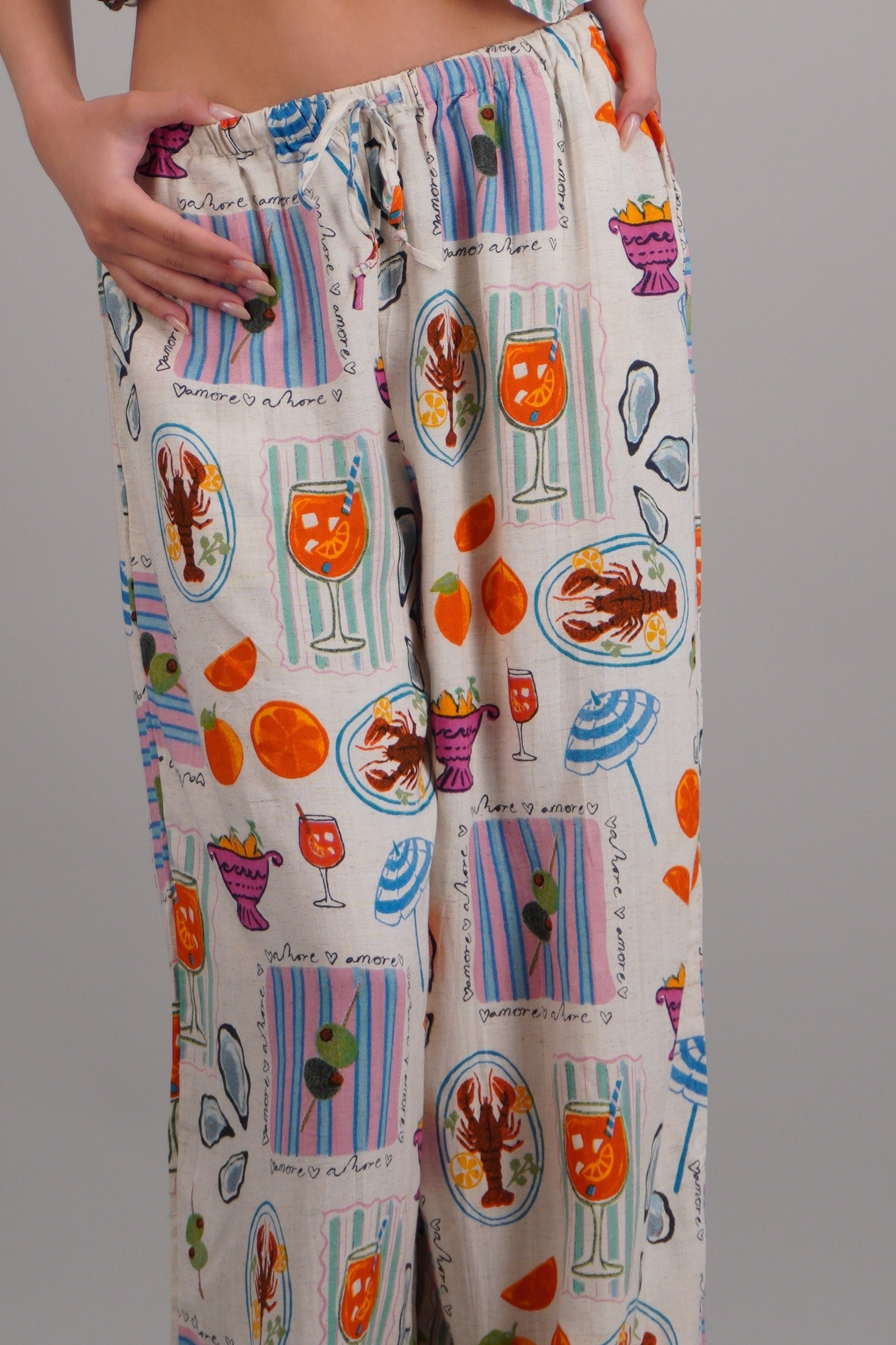 Pantalon amplio estampado con jareta BLANCO COMBO