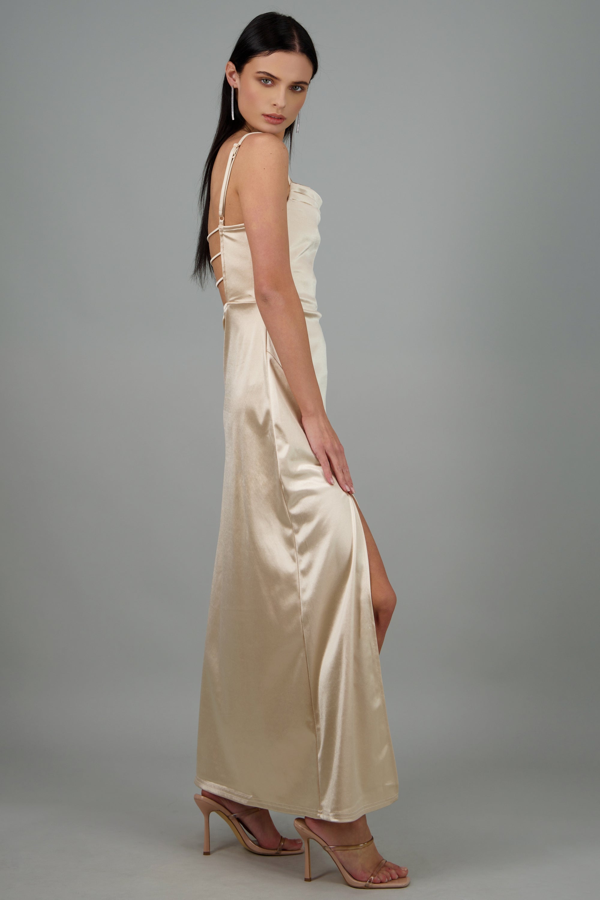 Vestido maxi satin espalda abierta BEIGE