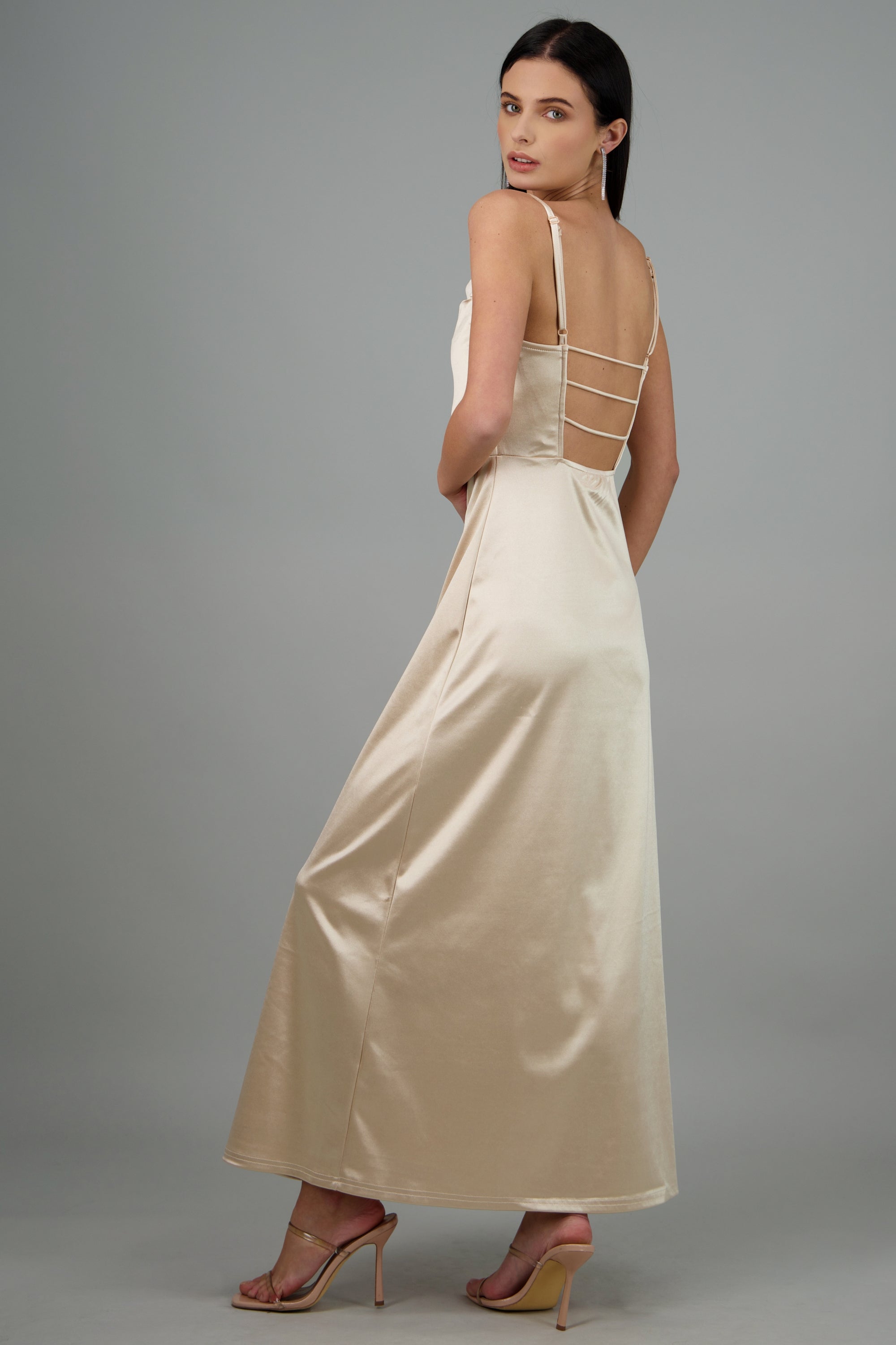Vestido maxi satin espalda abierta BEIGE