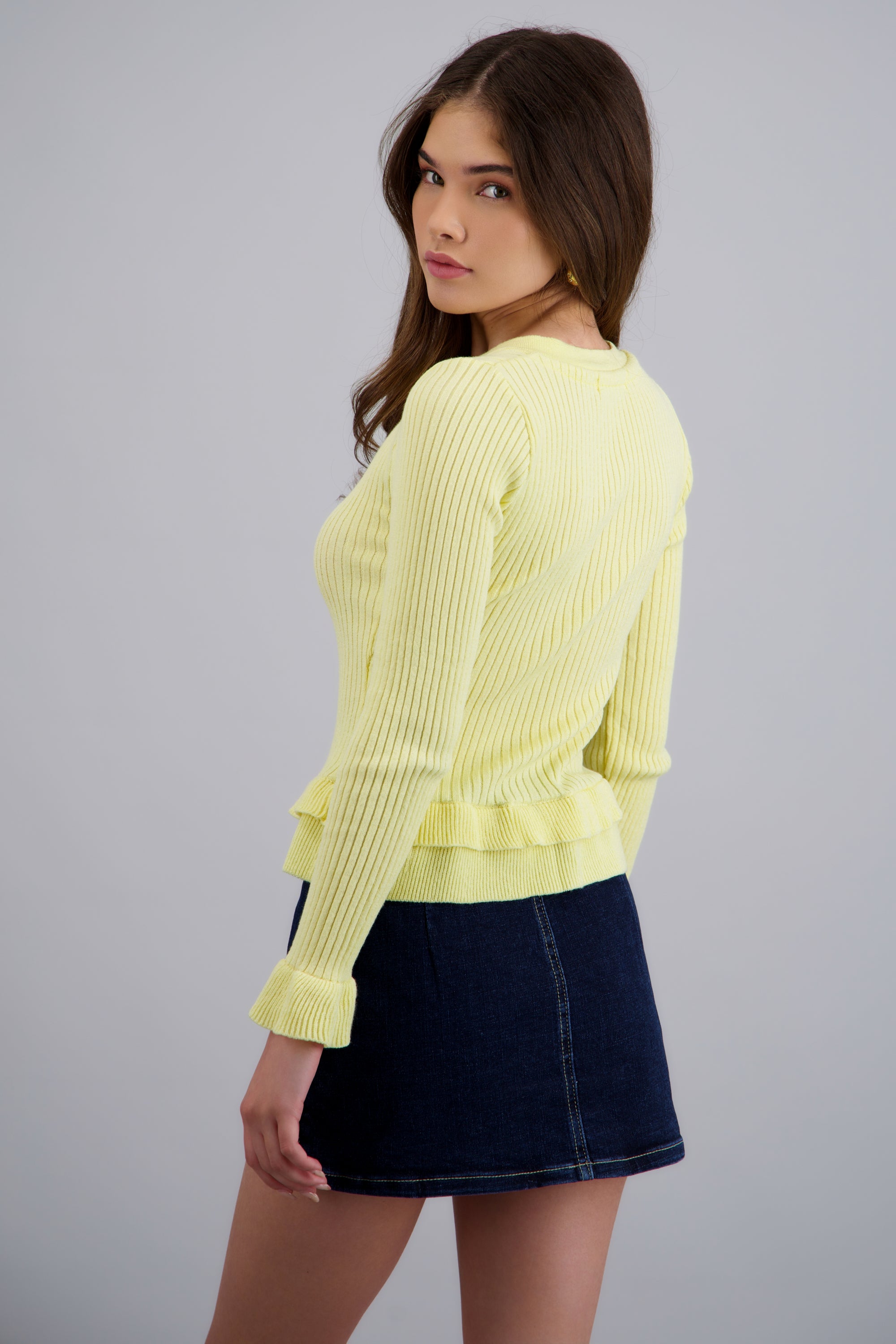 CARDIGAN LIGERO DET OLANES KNI AMARILLO PASTEL