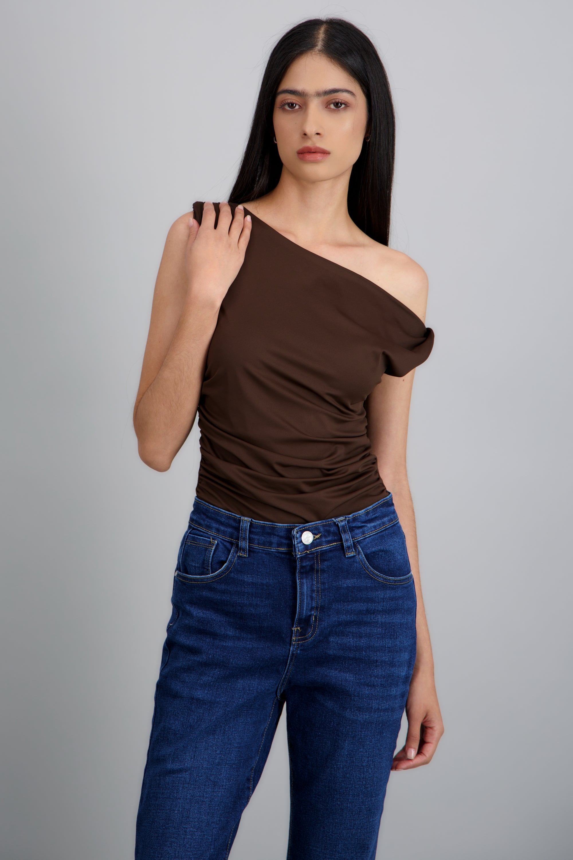 Bodysuit asimetrico drapeado CAFE