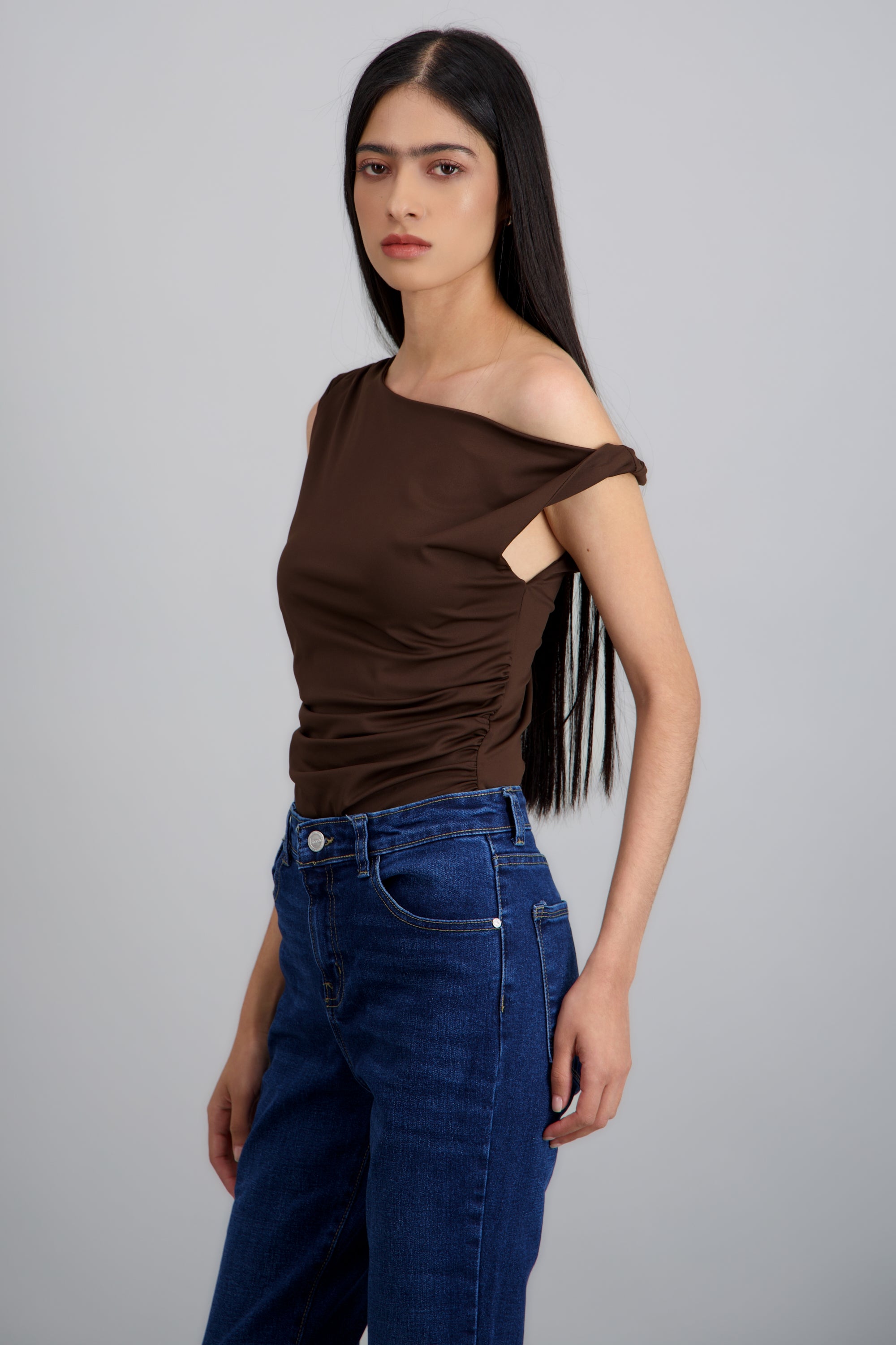 Bodysuit asimetrico drapeado CAFE