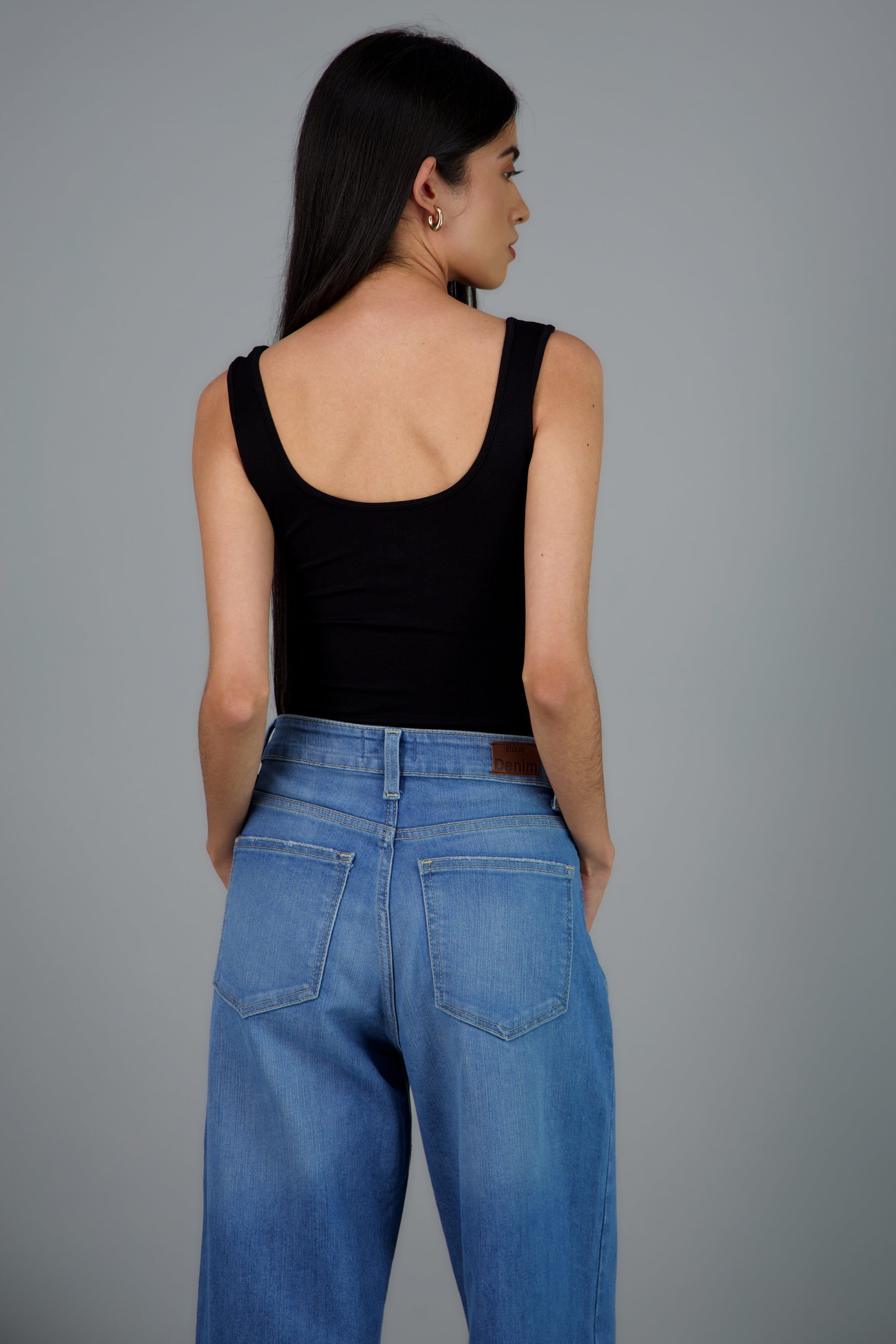 Bodysuit con compresion de abdomen NEGRO