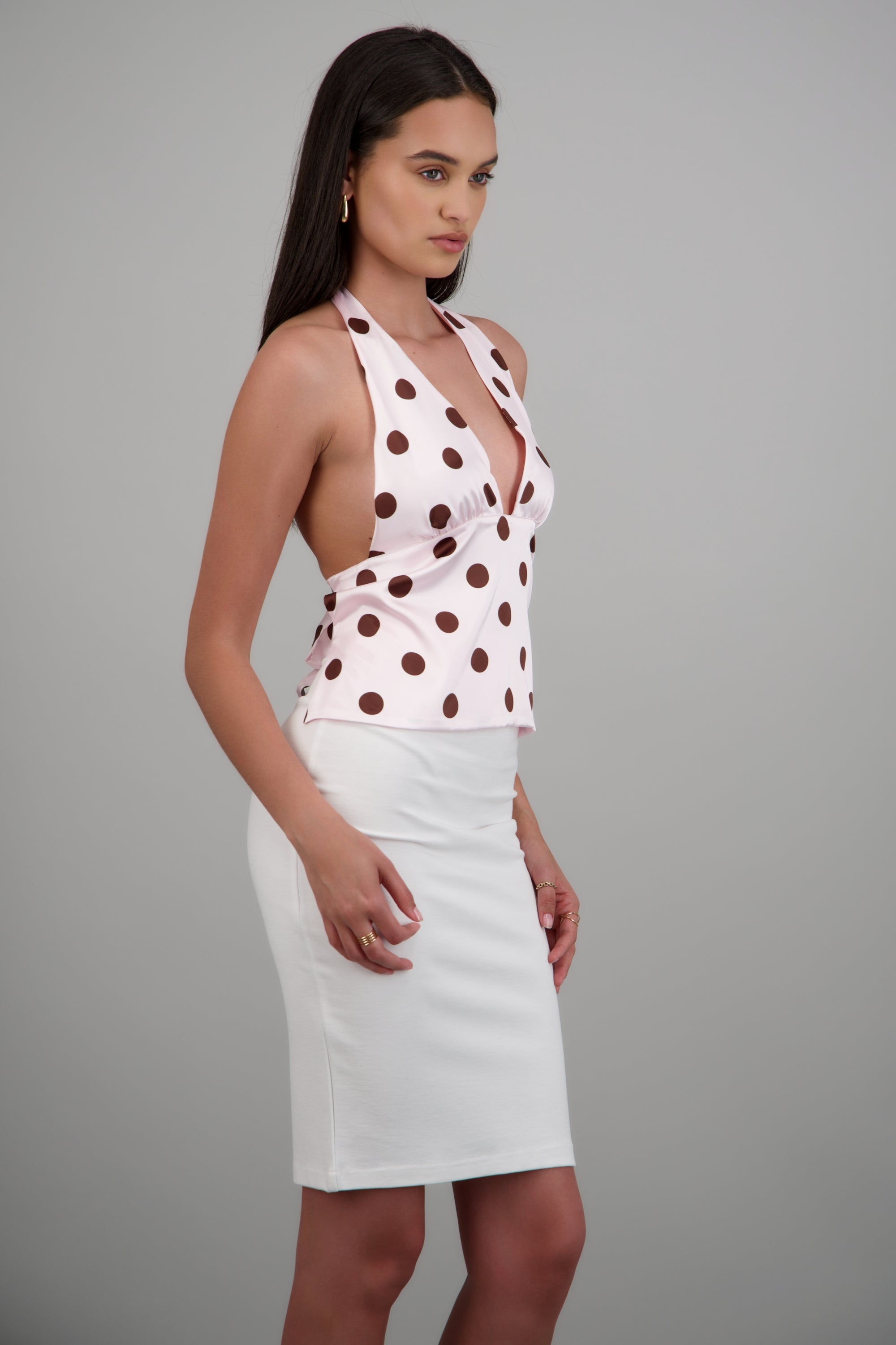 TOP SATINADO AMARRE ESPALDA POLKA DOTS HYPS ROSA COMBO