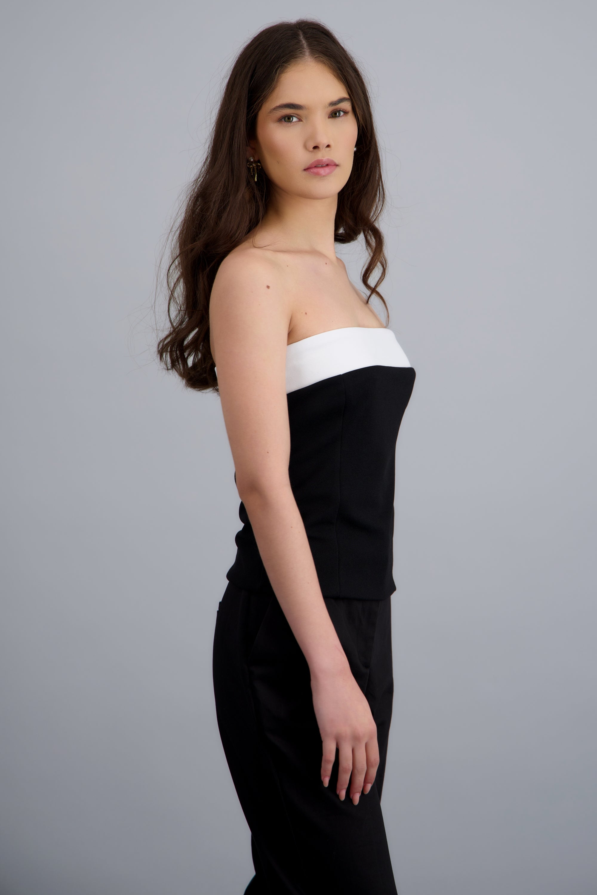 Top strapless contraste NEGRO COMBO