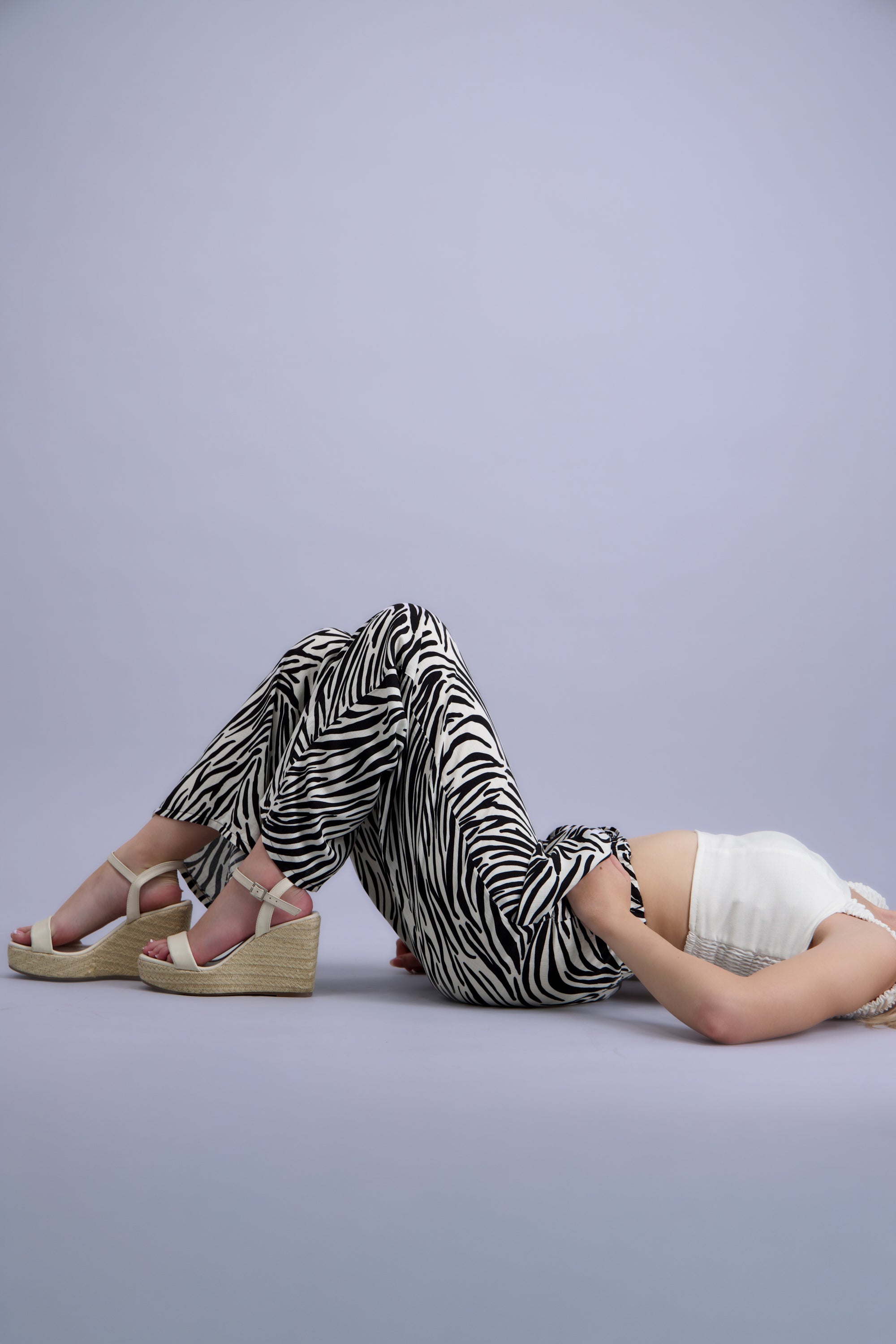 Pantalon amplio estampado cebra NEGRO COMBO