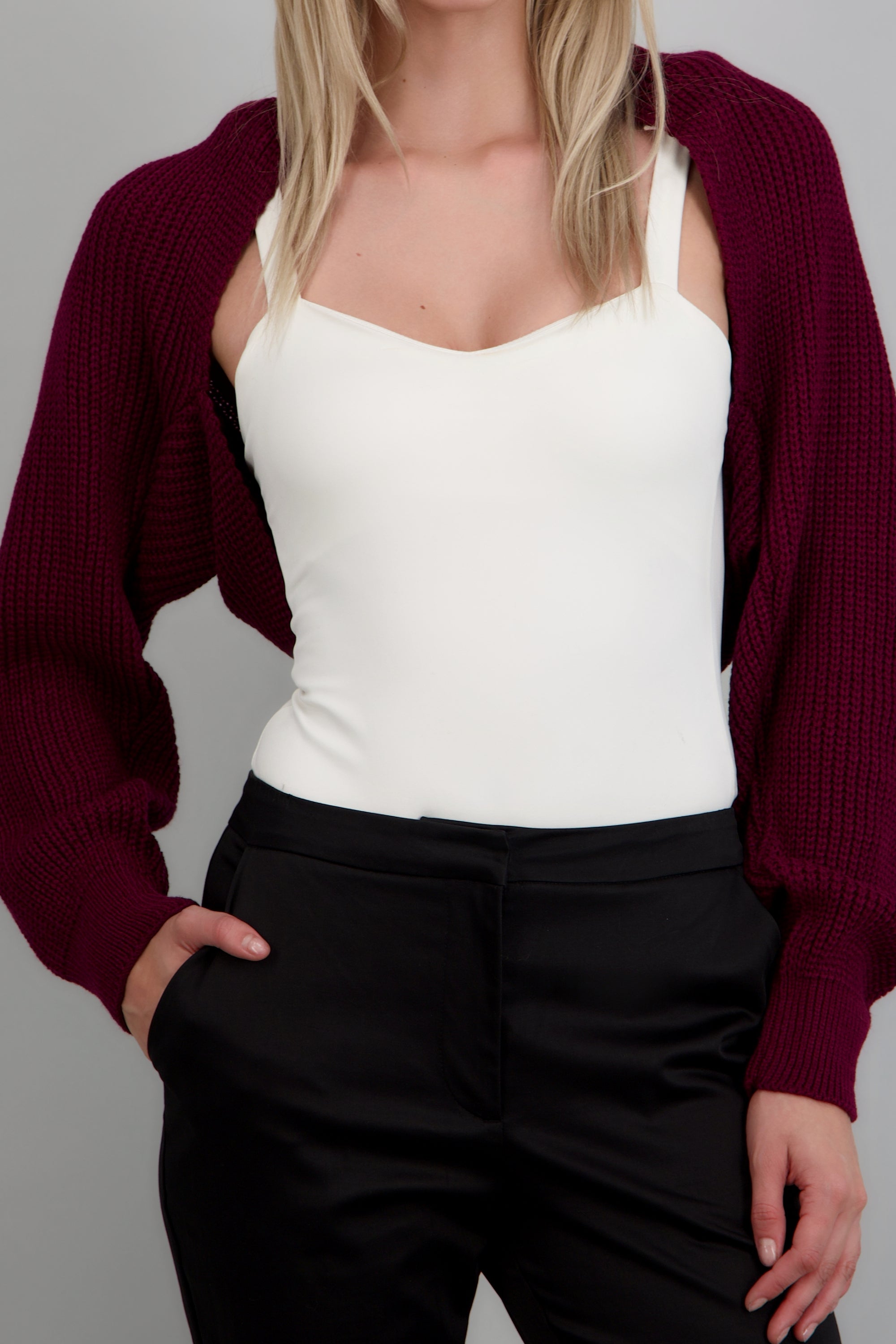 Cardigan bolero en tejido ROJO CEREZA