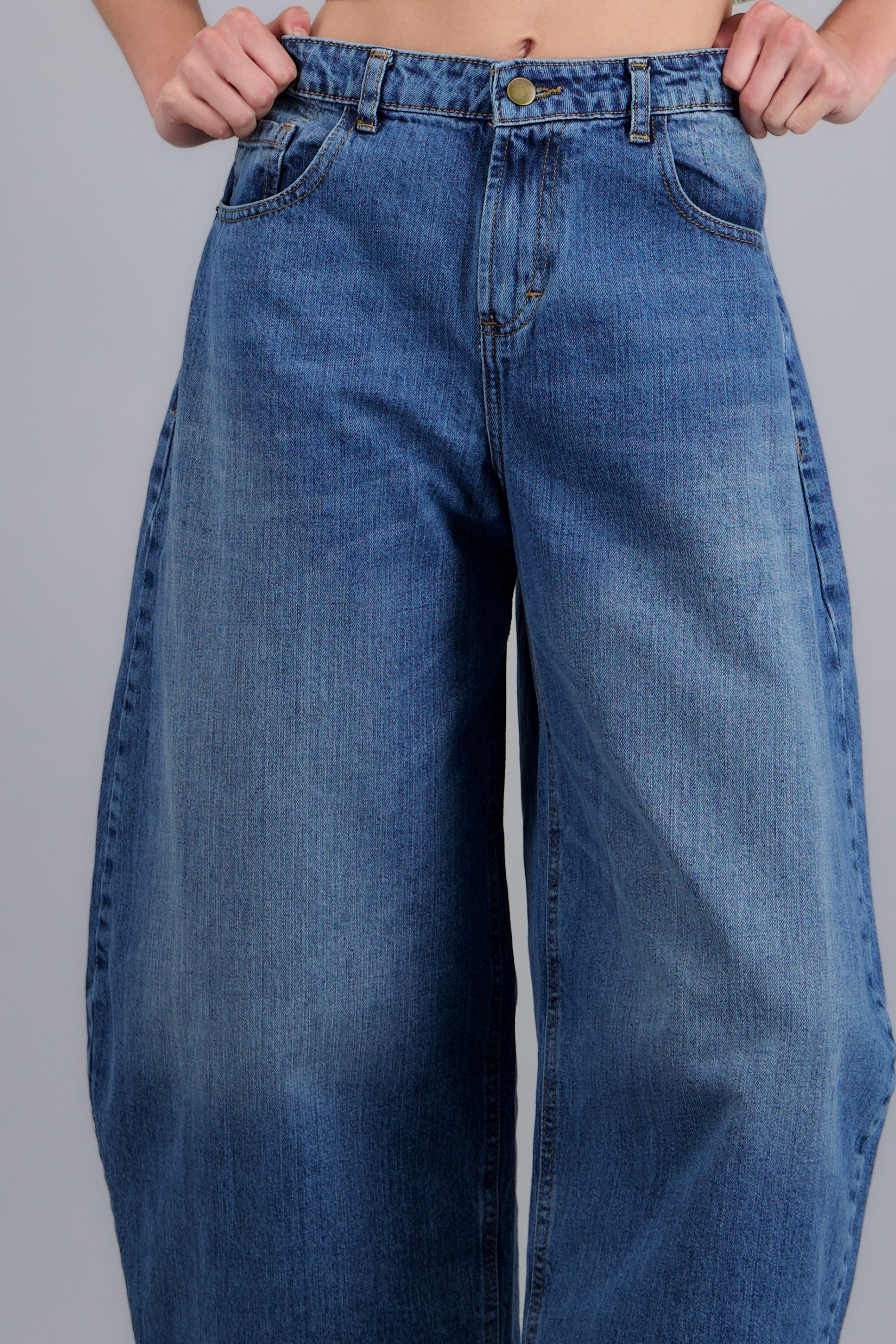 Jeans balloon tiro medio MEDIUM WASH
