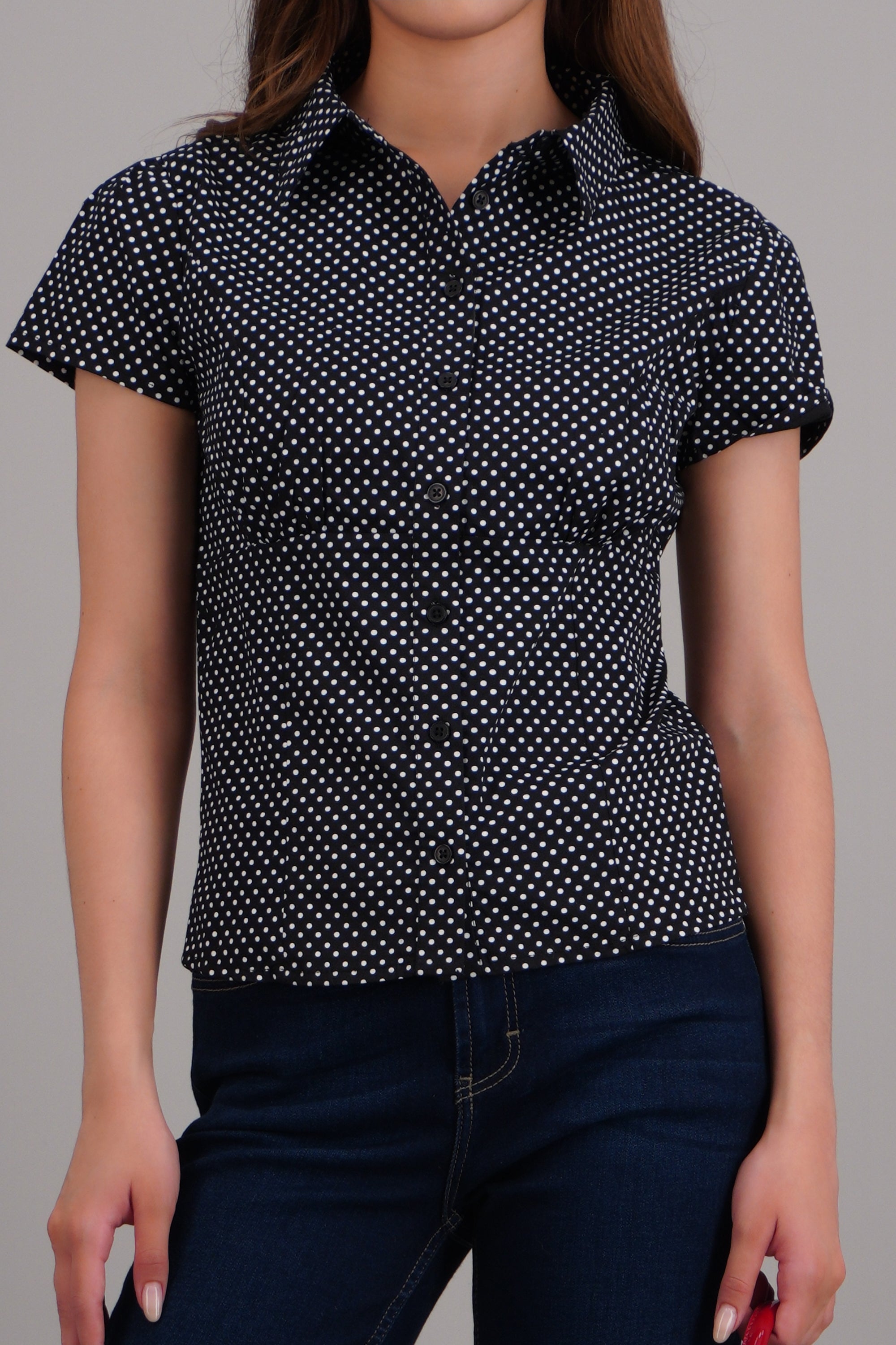 Blusa manga corta estampado polkas NEGRO COMBO