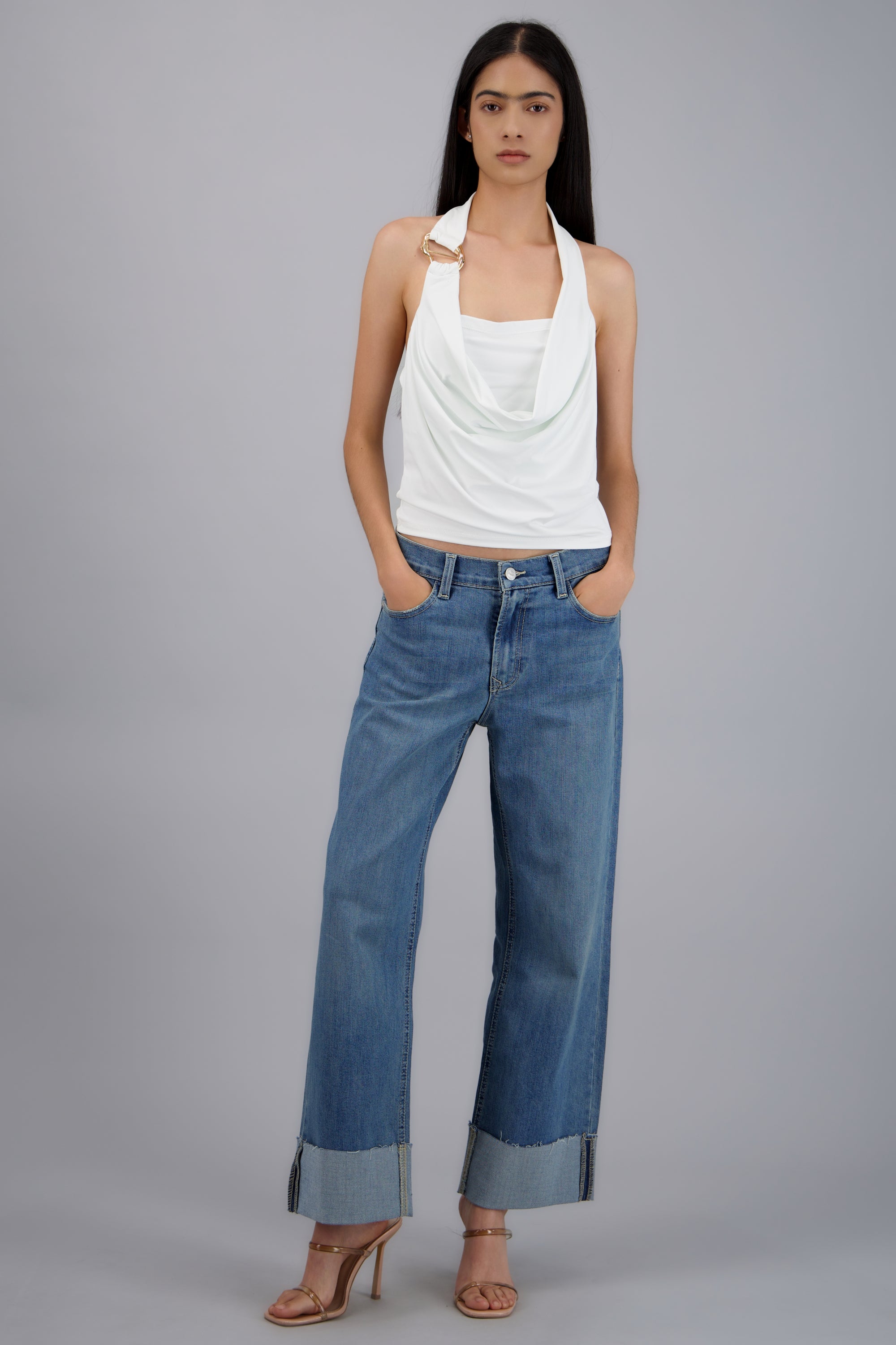 Jeans wide leg dobladillo MEDIUM WASH