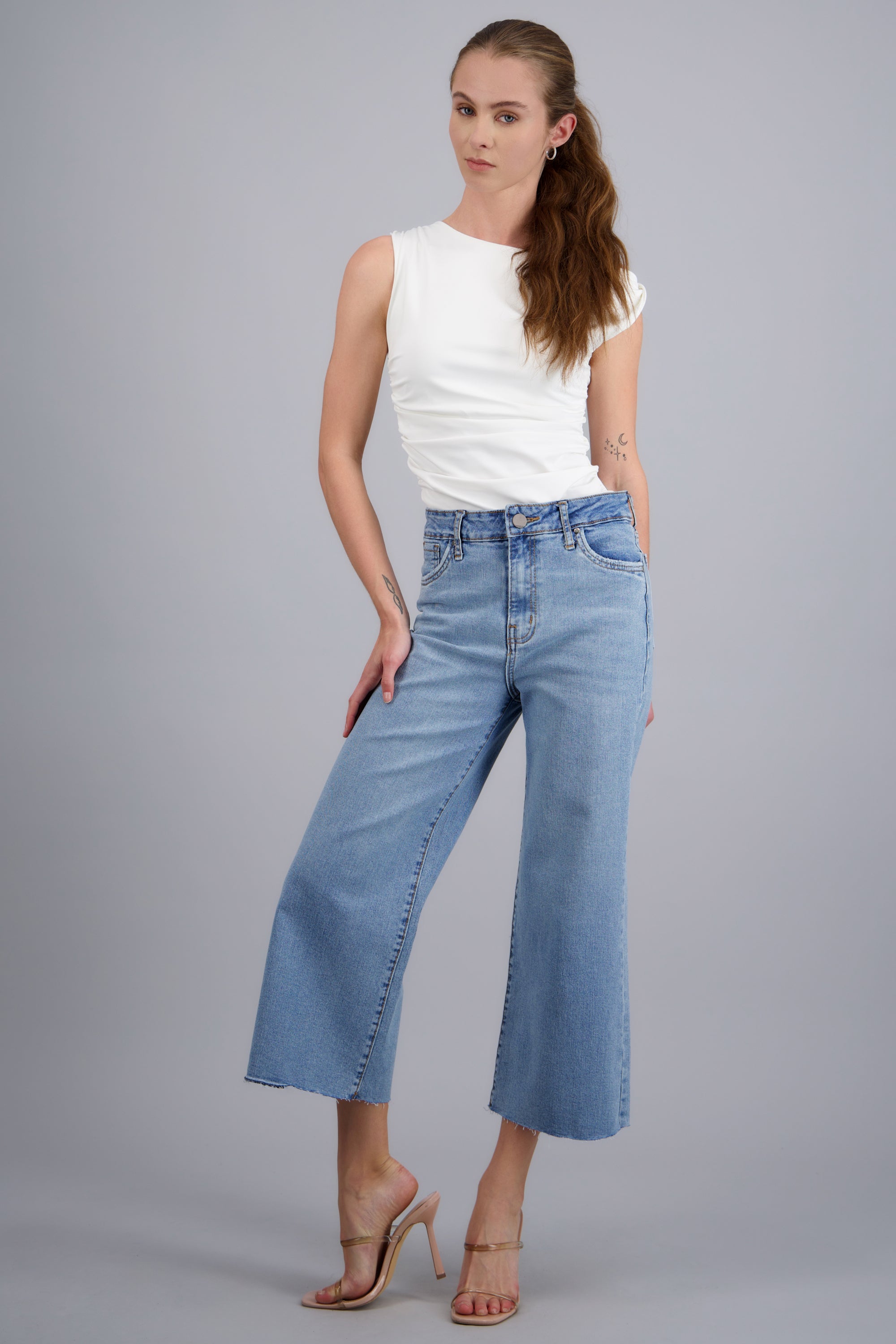 Jeans culotte al corte BLEACHED