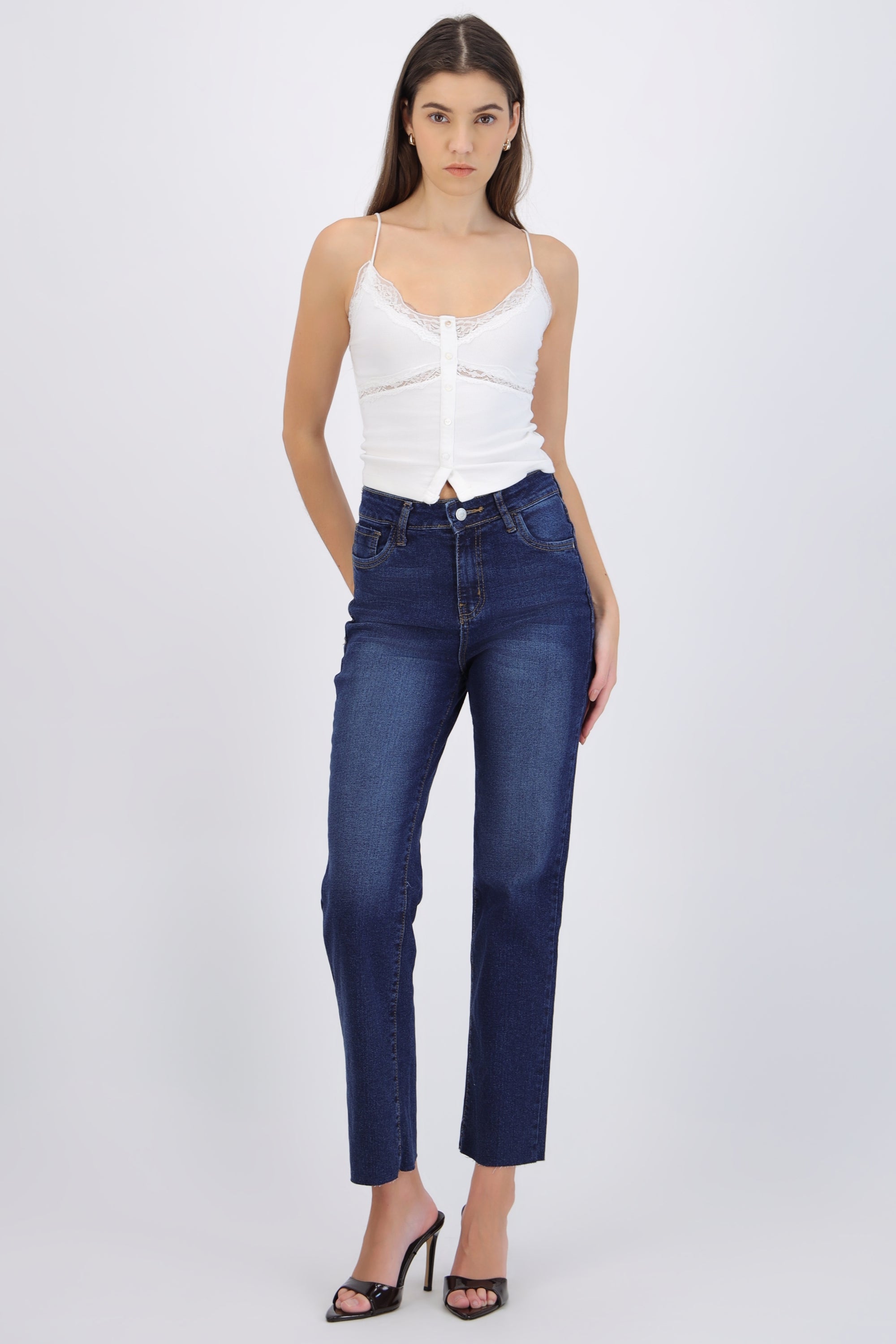 Jeans straight al corte