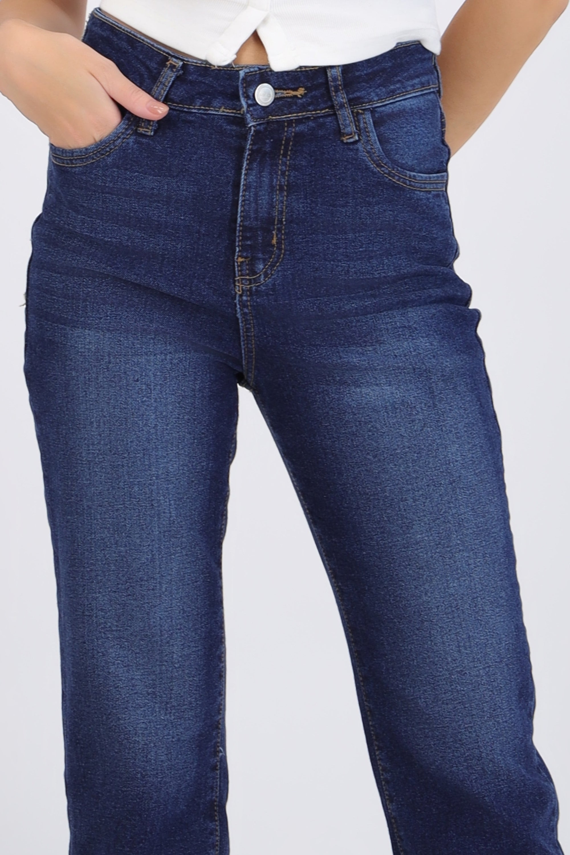 Jeans straight al corte