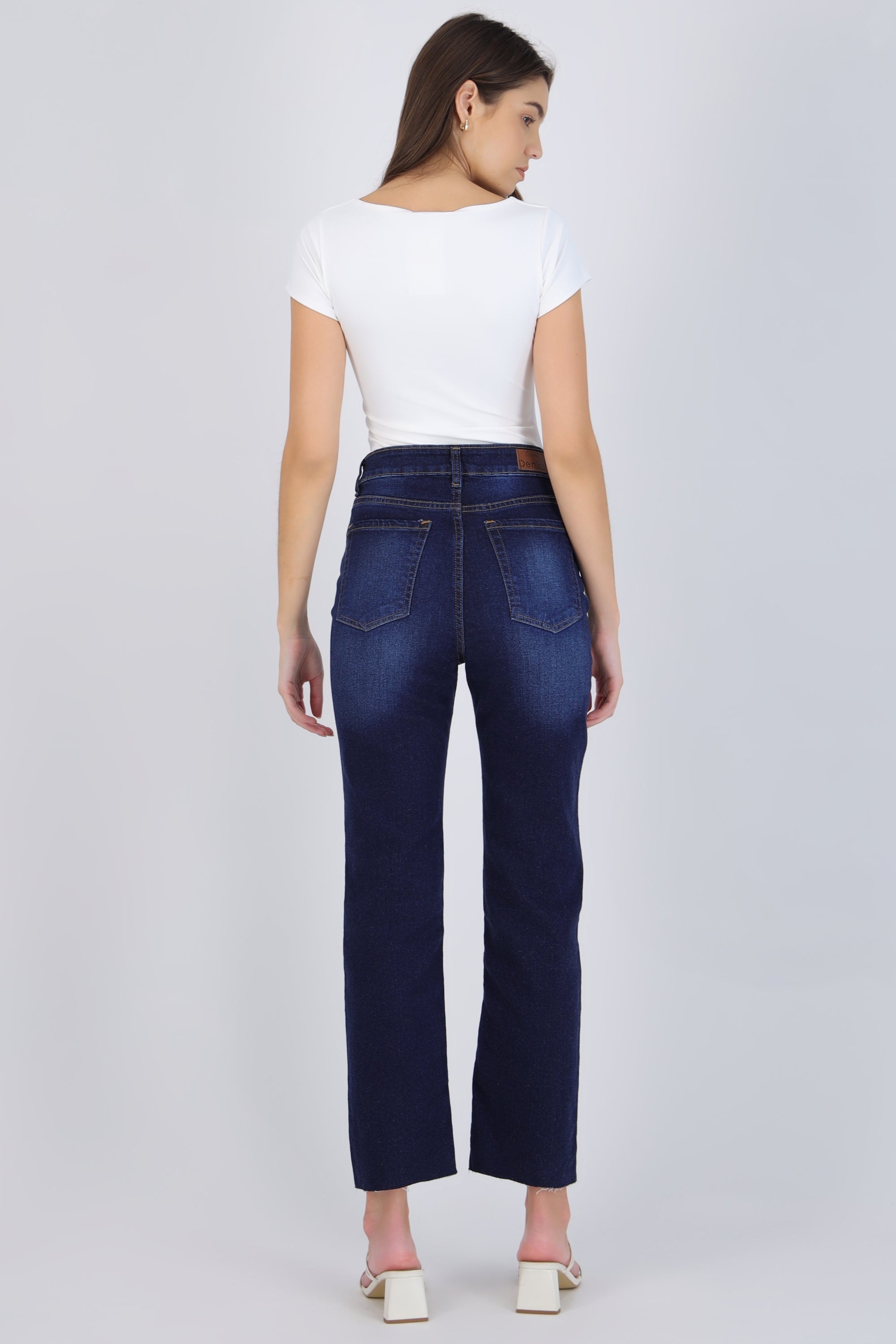 Jeans straight al corte