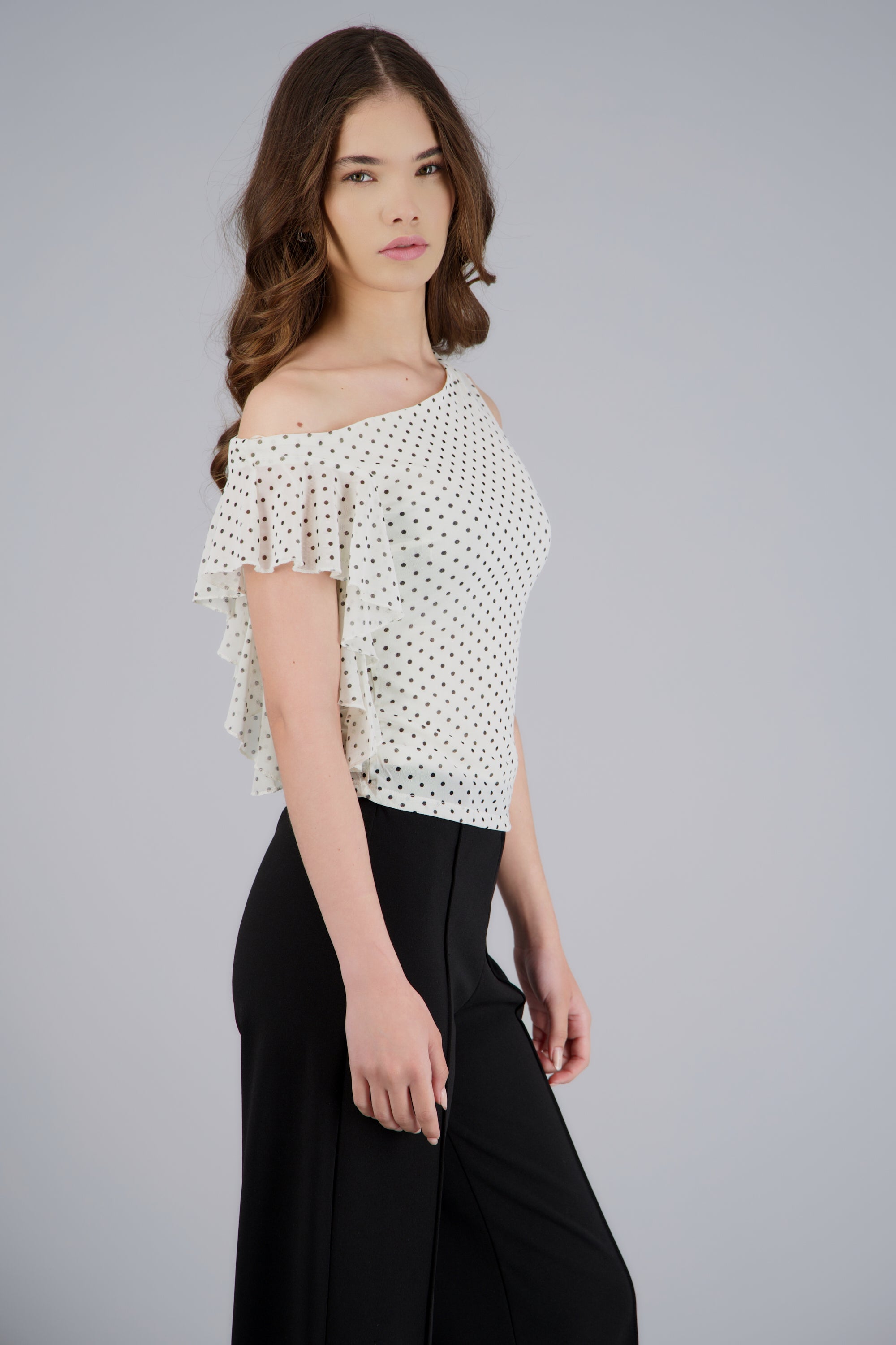 Top detalle olan estampado lunares HUESO COMBO