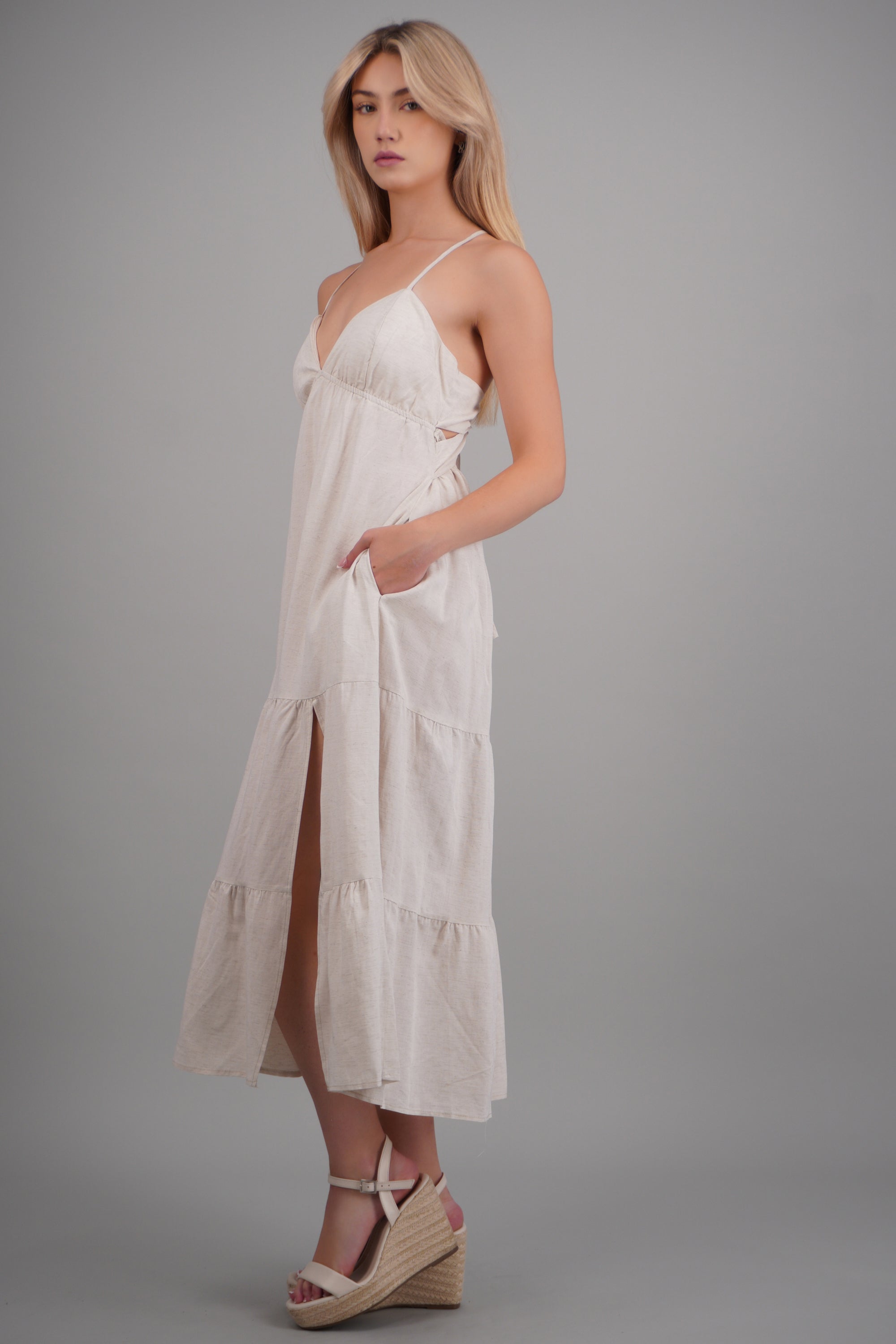 Vestido maxi tirantes HUESO