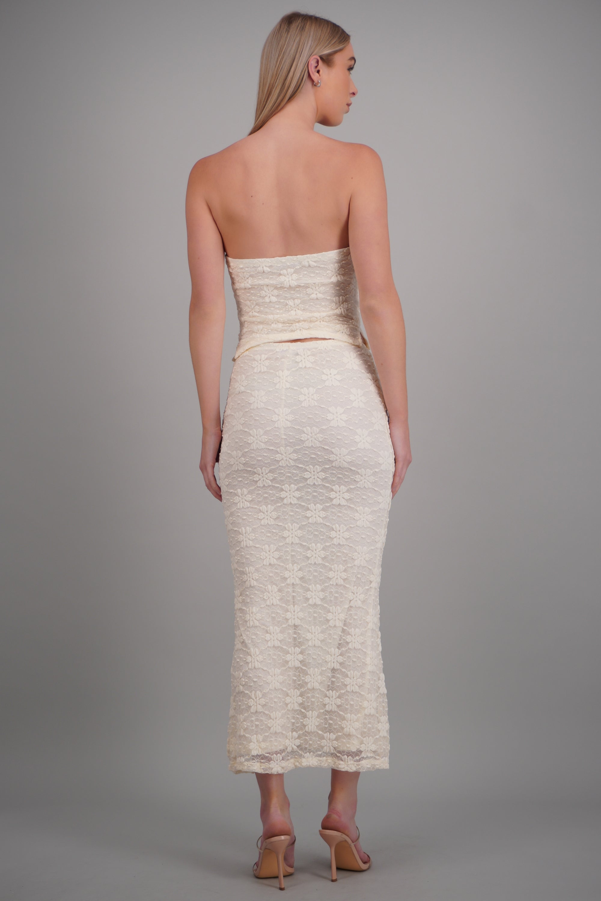 Falda maxi de encaje CREMA