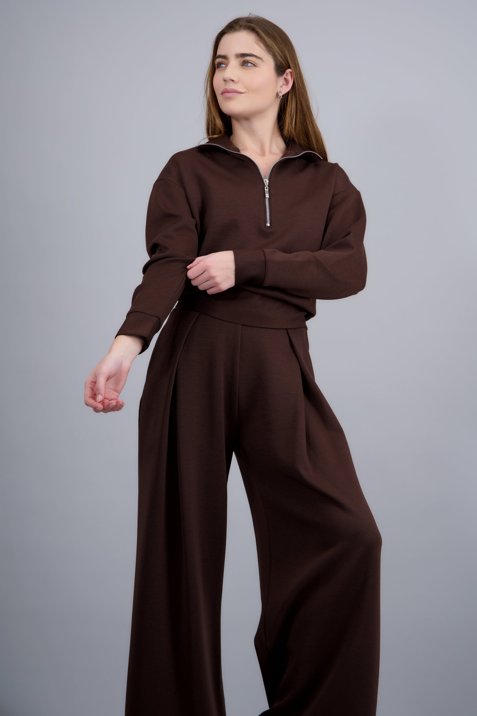 Sudadera ligera tacto suave CHOCOLATE