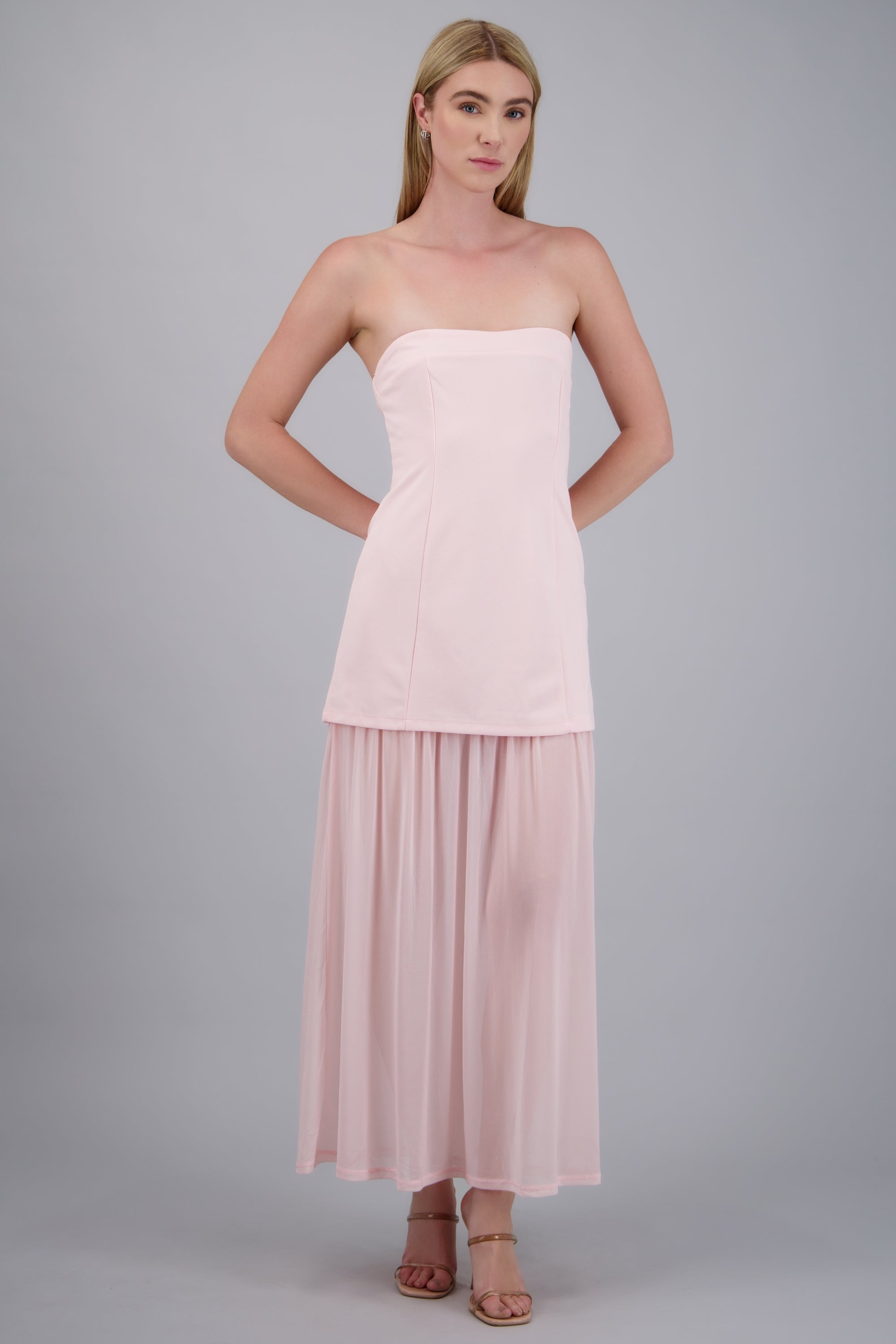 Vestido maxi bandeau detalle tela contraste ROSA PASTEL