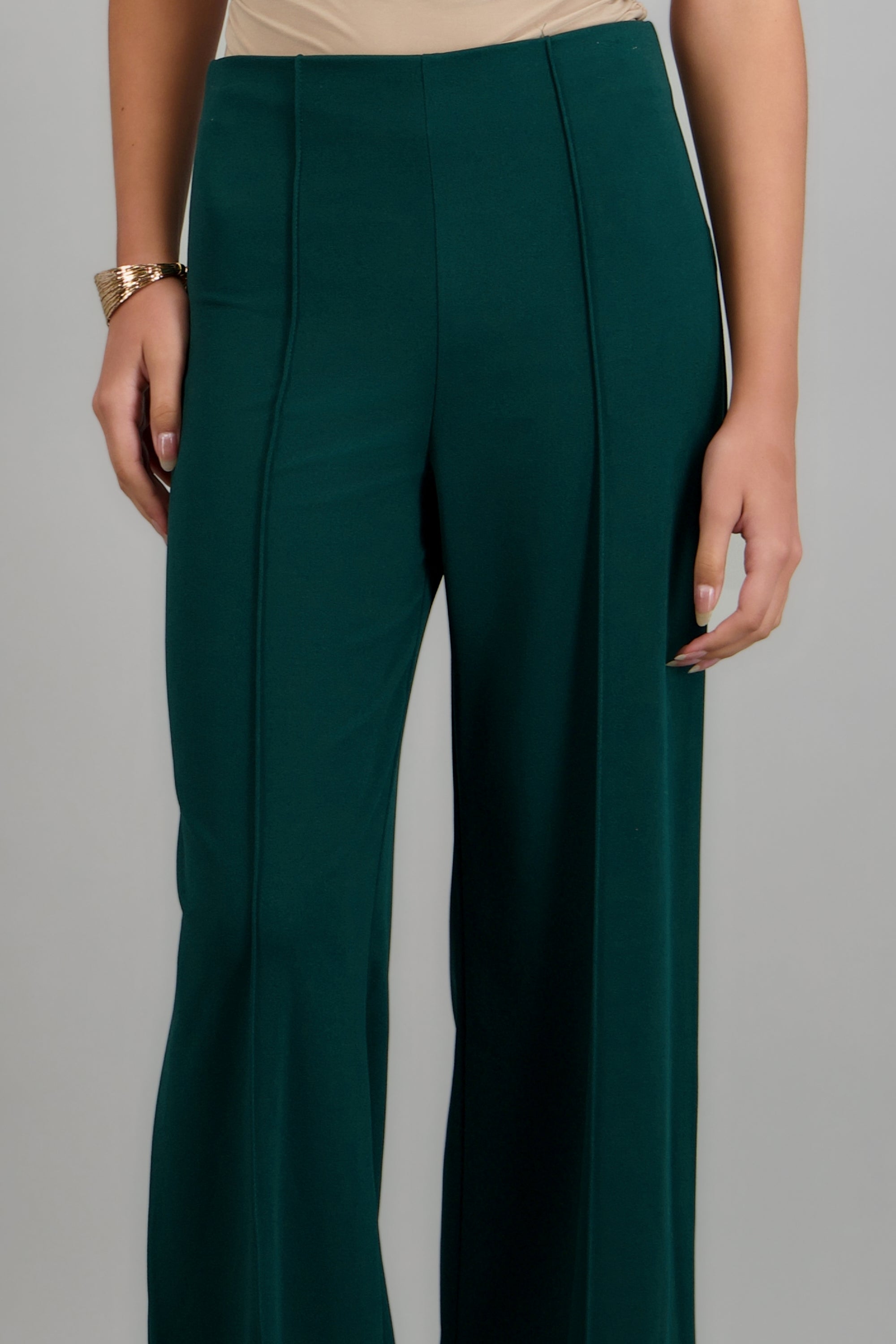 Pantalo amplio costura frontal VERDE CAZADOR