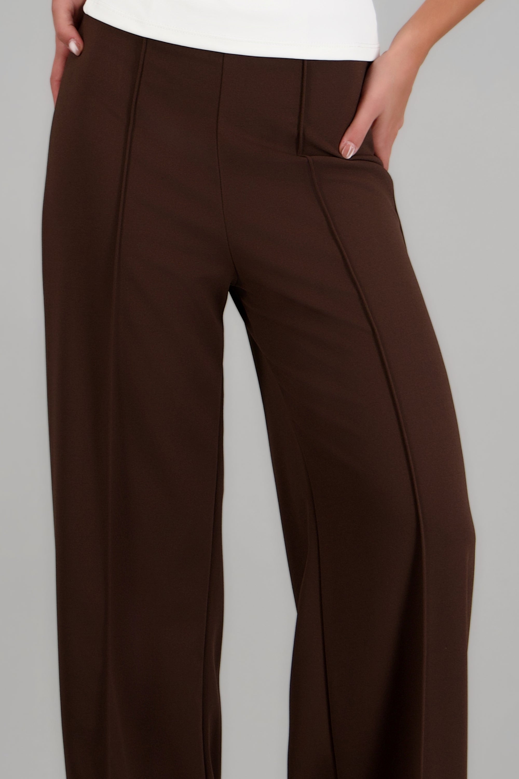 Pantalo amplio costura frontal CAFE OBSCURO