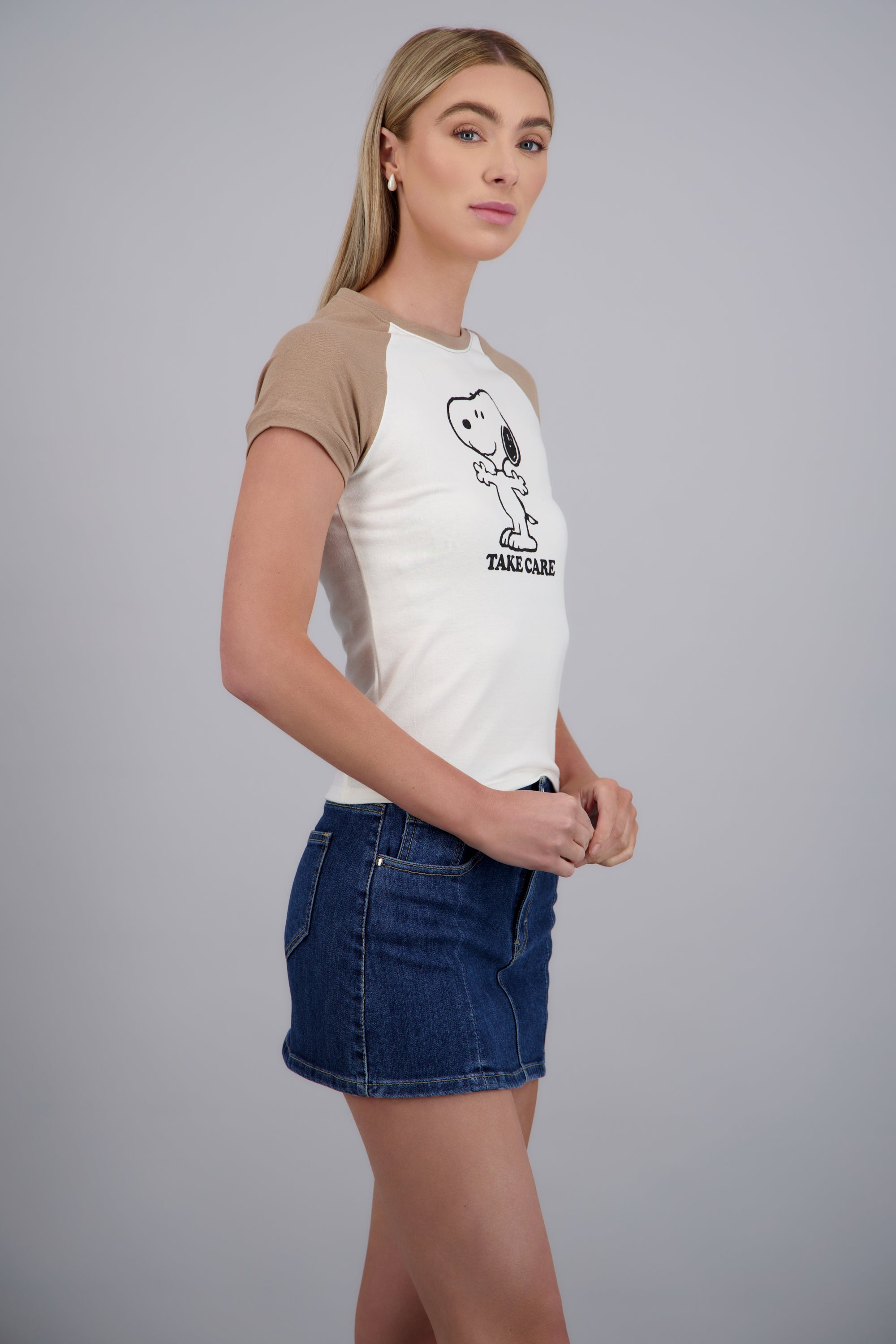 Crop Snoopy manga corta Contrastes CAFE