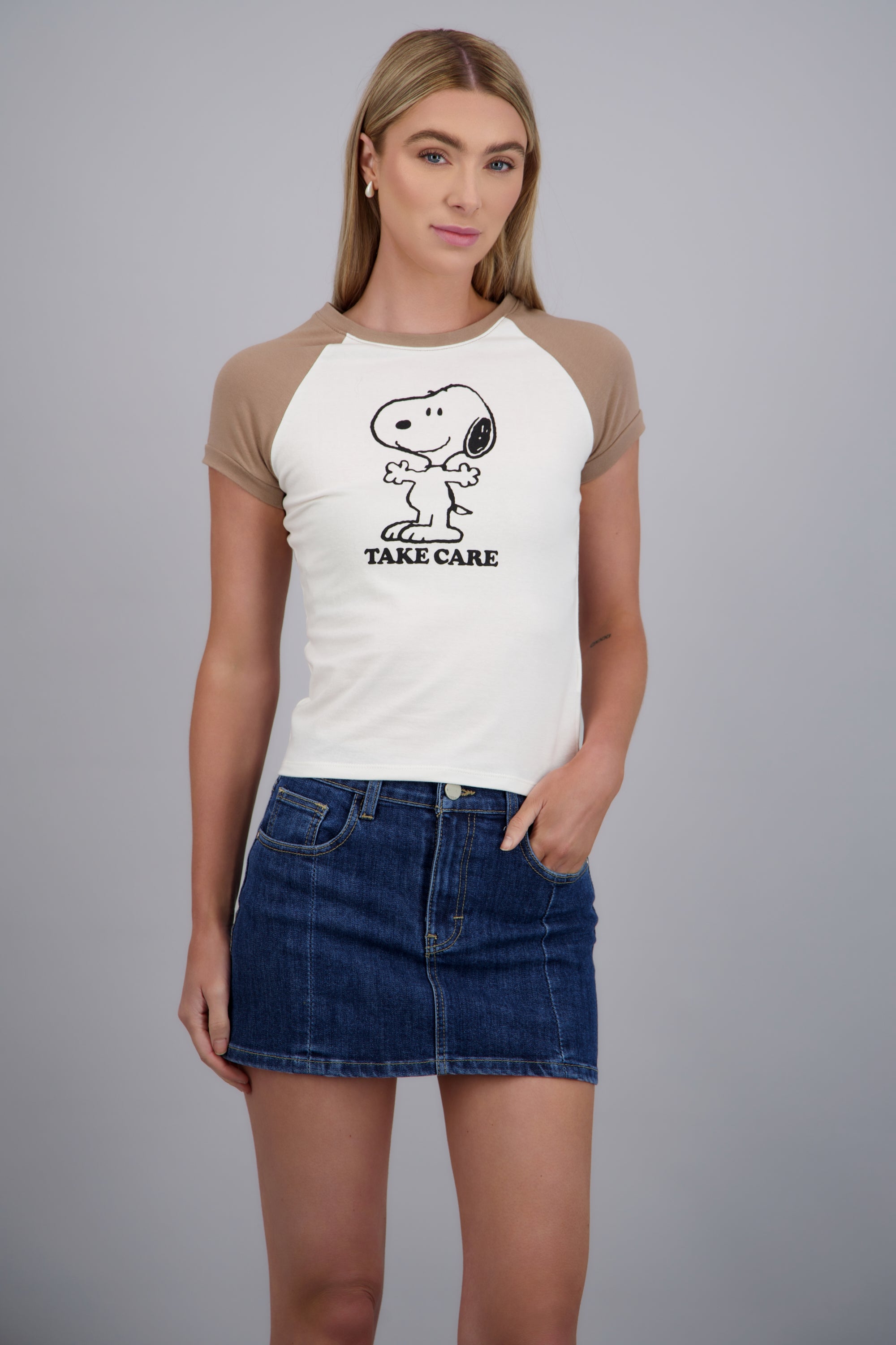Crop Snoopy manga corta Contrastes CAFE