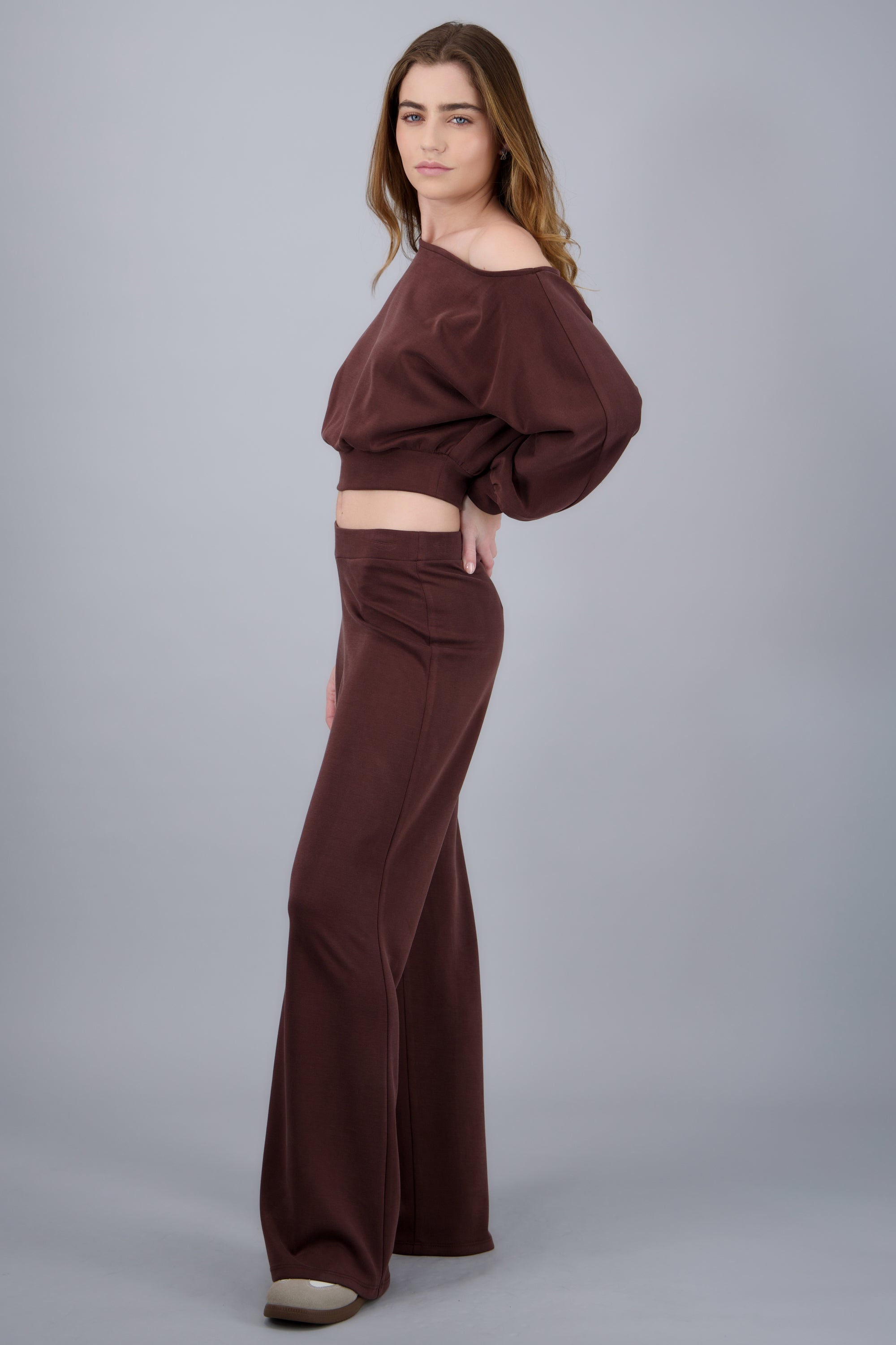 Pantalon liso flare CHOCOLATE