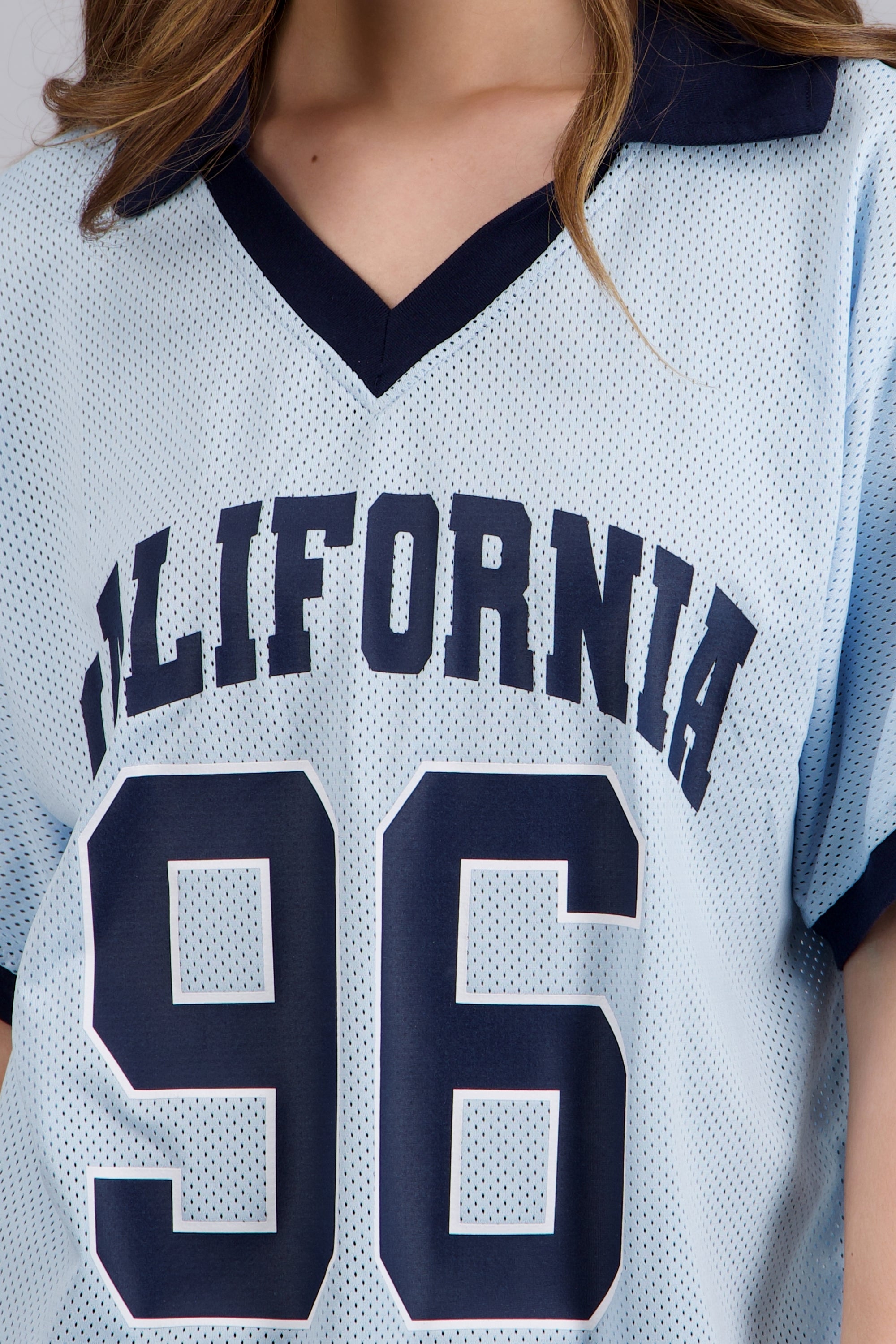 Playera jersey estampado con cuello polo AZUL COMBO